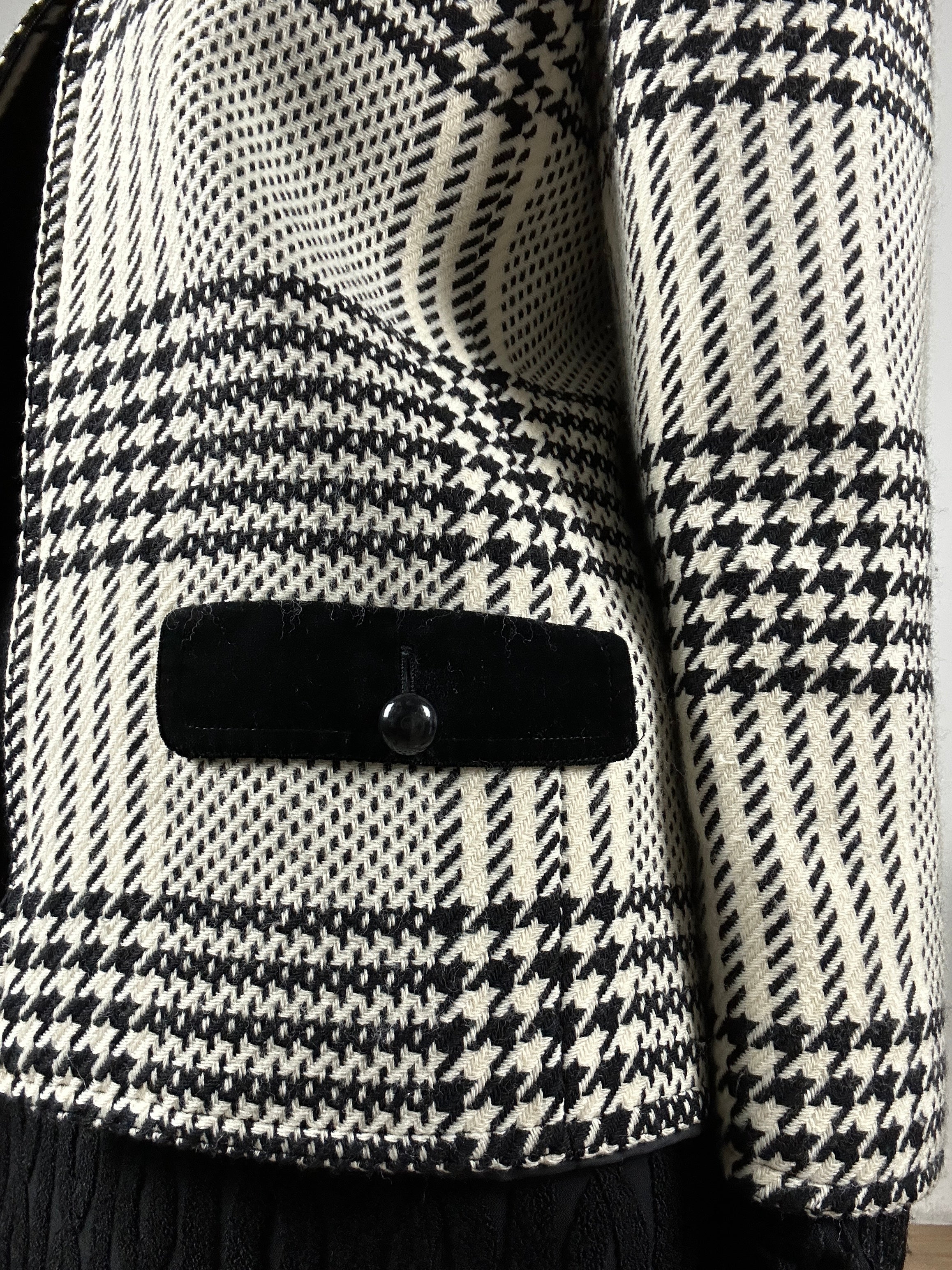 Valentino Miss V classy blazer