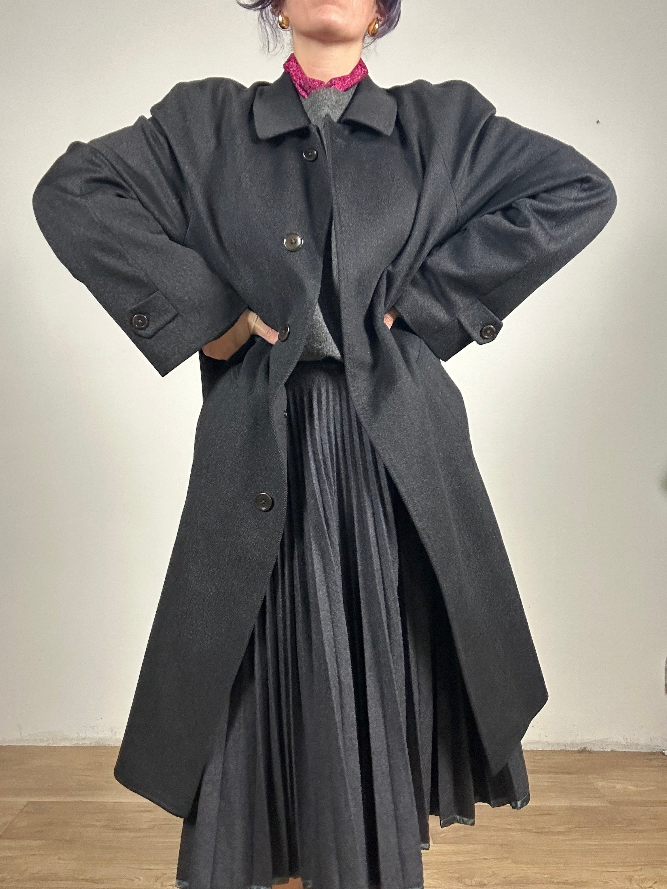 The pure cashmere coat