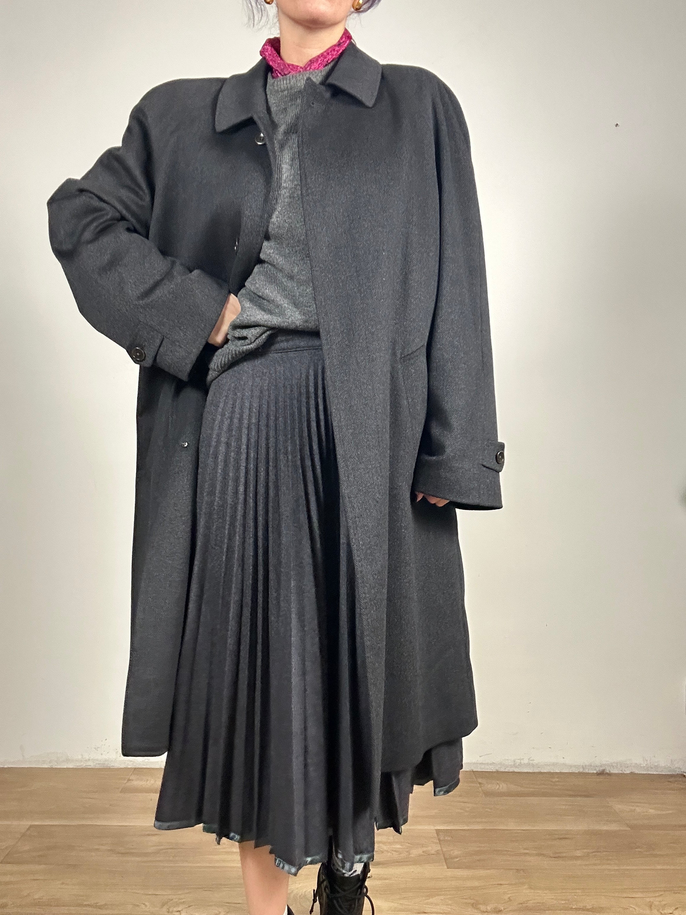 The pure cashmere coat