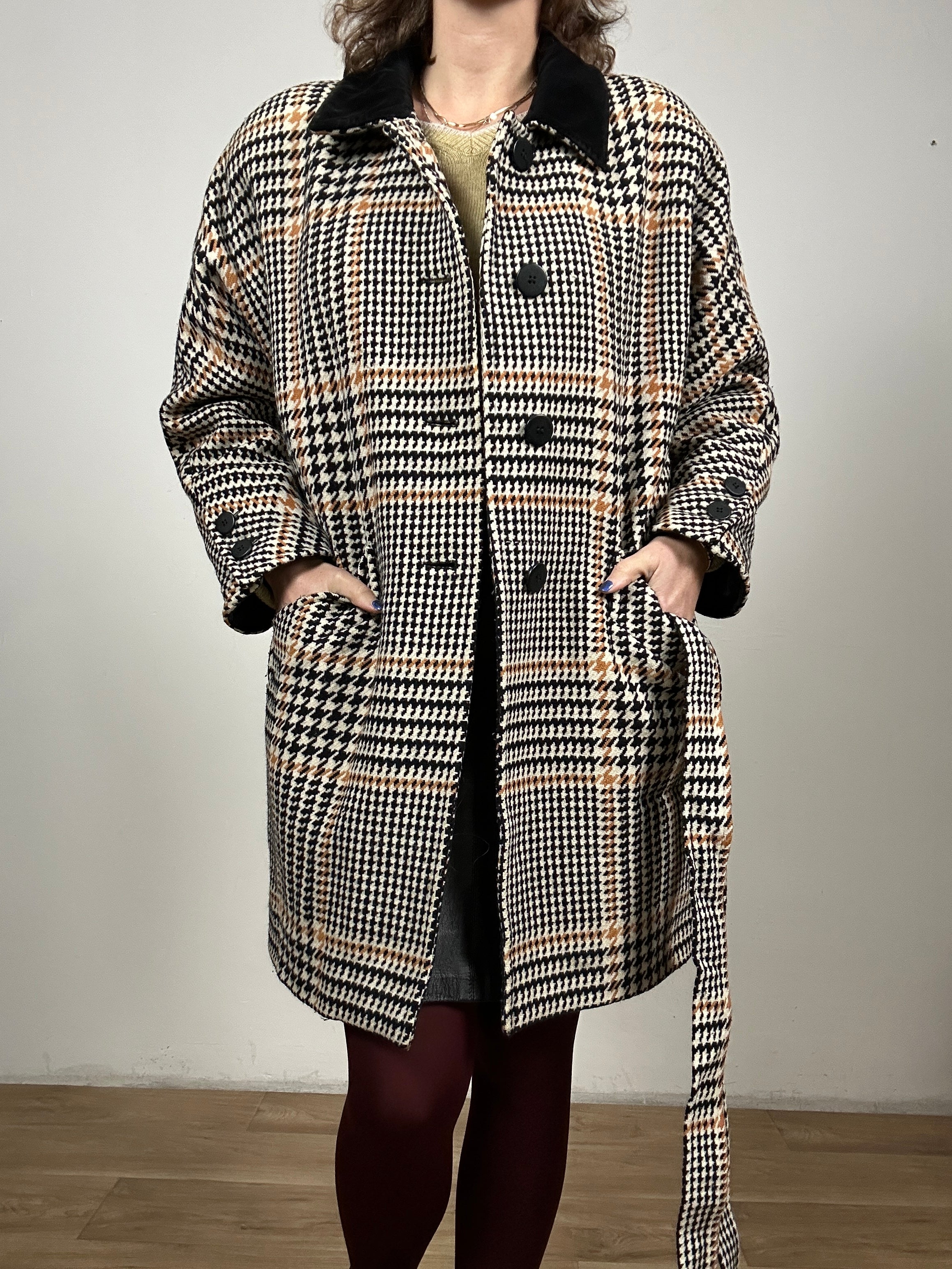 Valentino Oliver coat