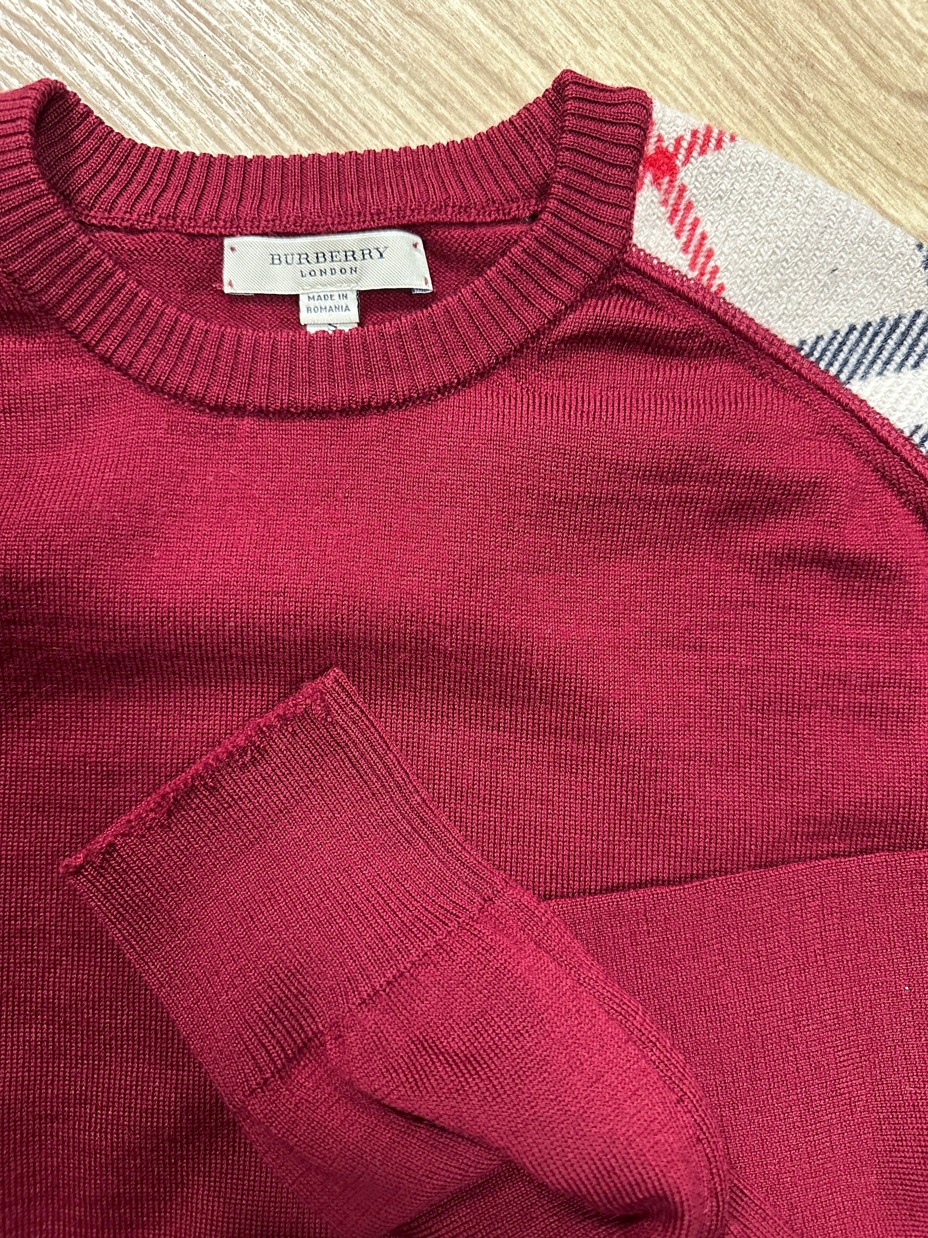 The Burberrys sweater