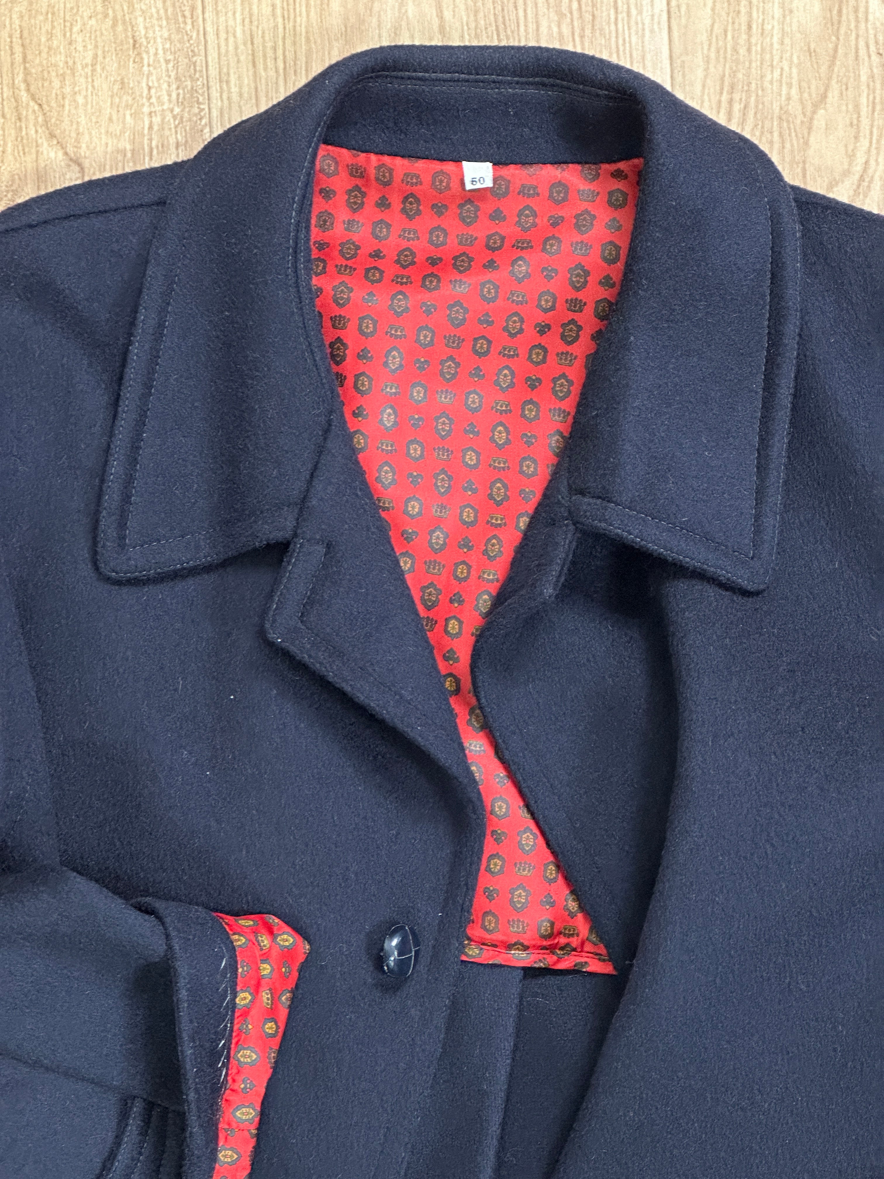 The red and blue Loden