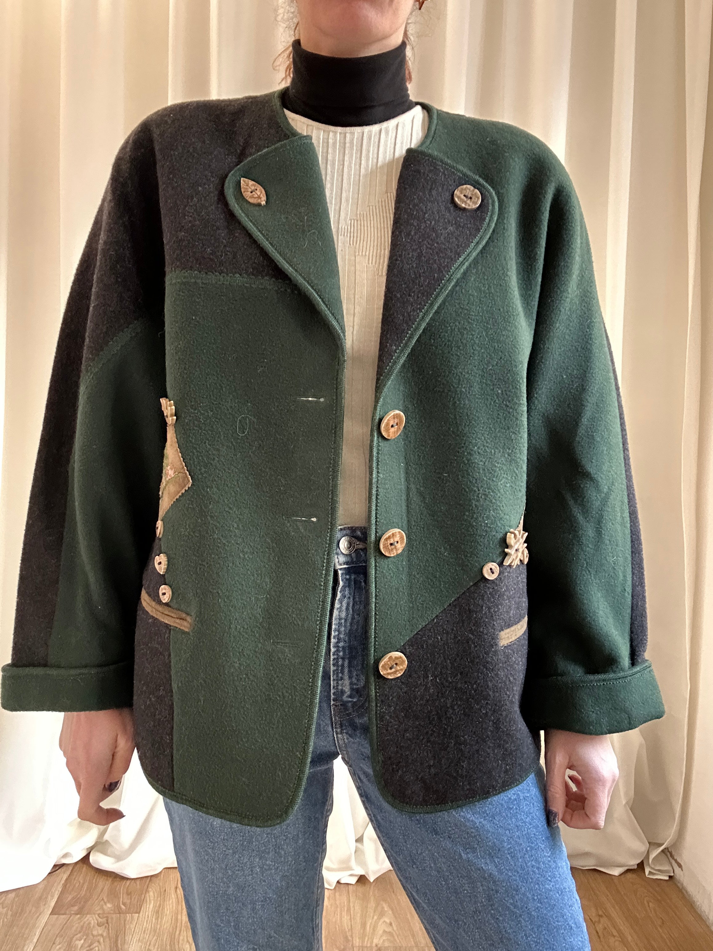 Little duck Tyrolean jacket