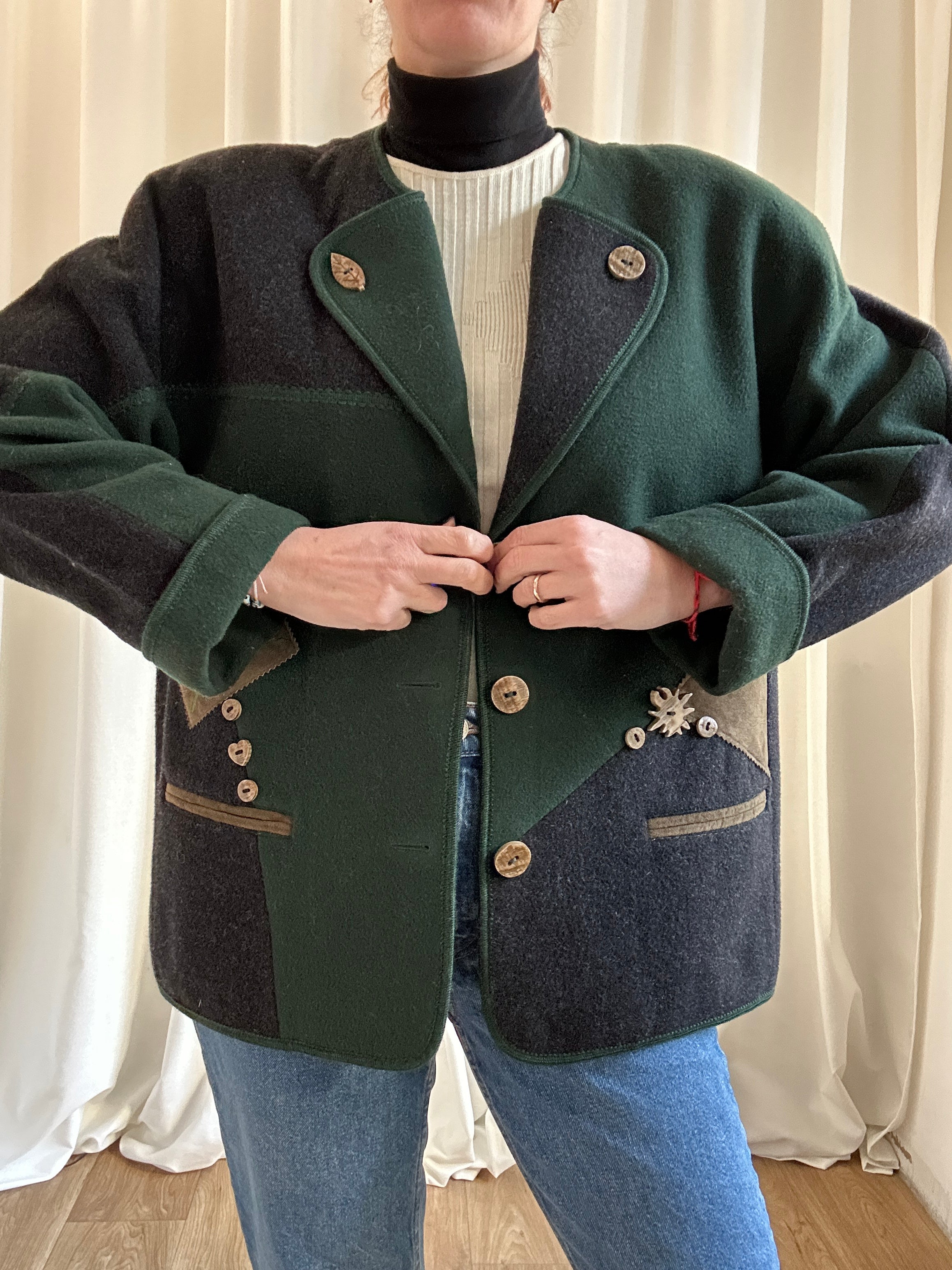 Little duck Tyrolean jacket