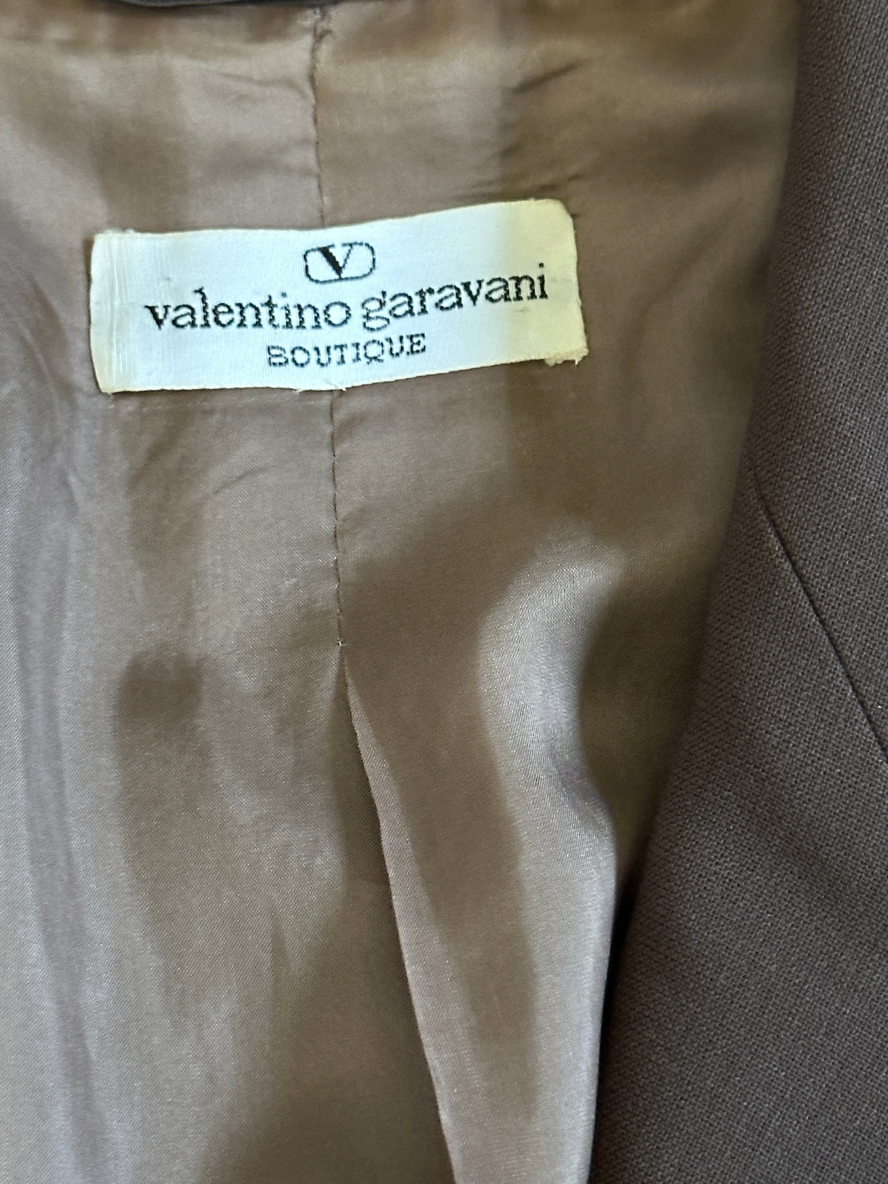 Cocoa Garavani blazer