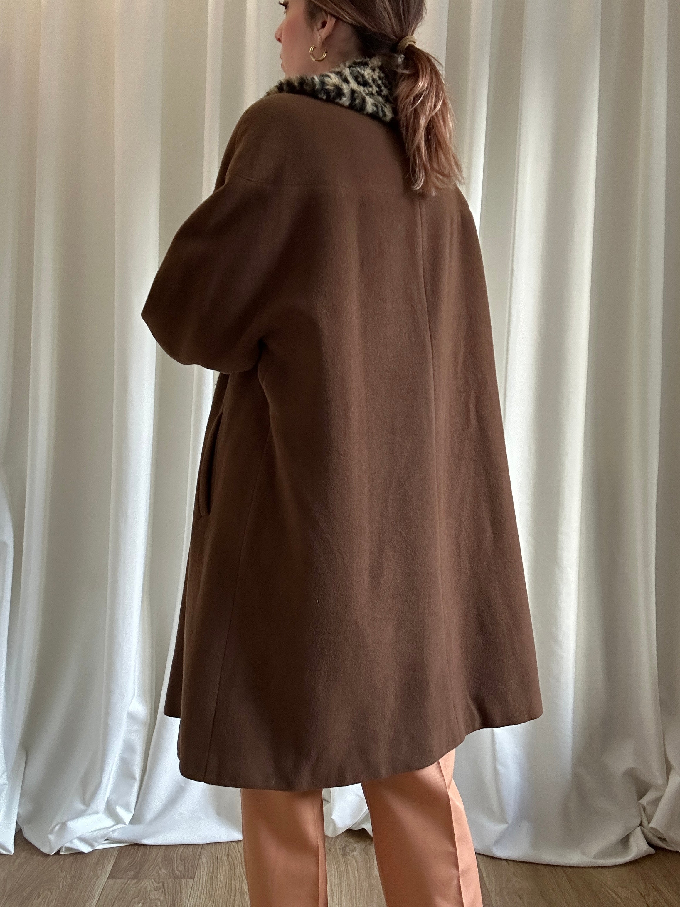 Leo Coat