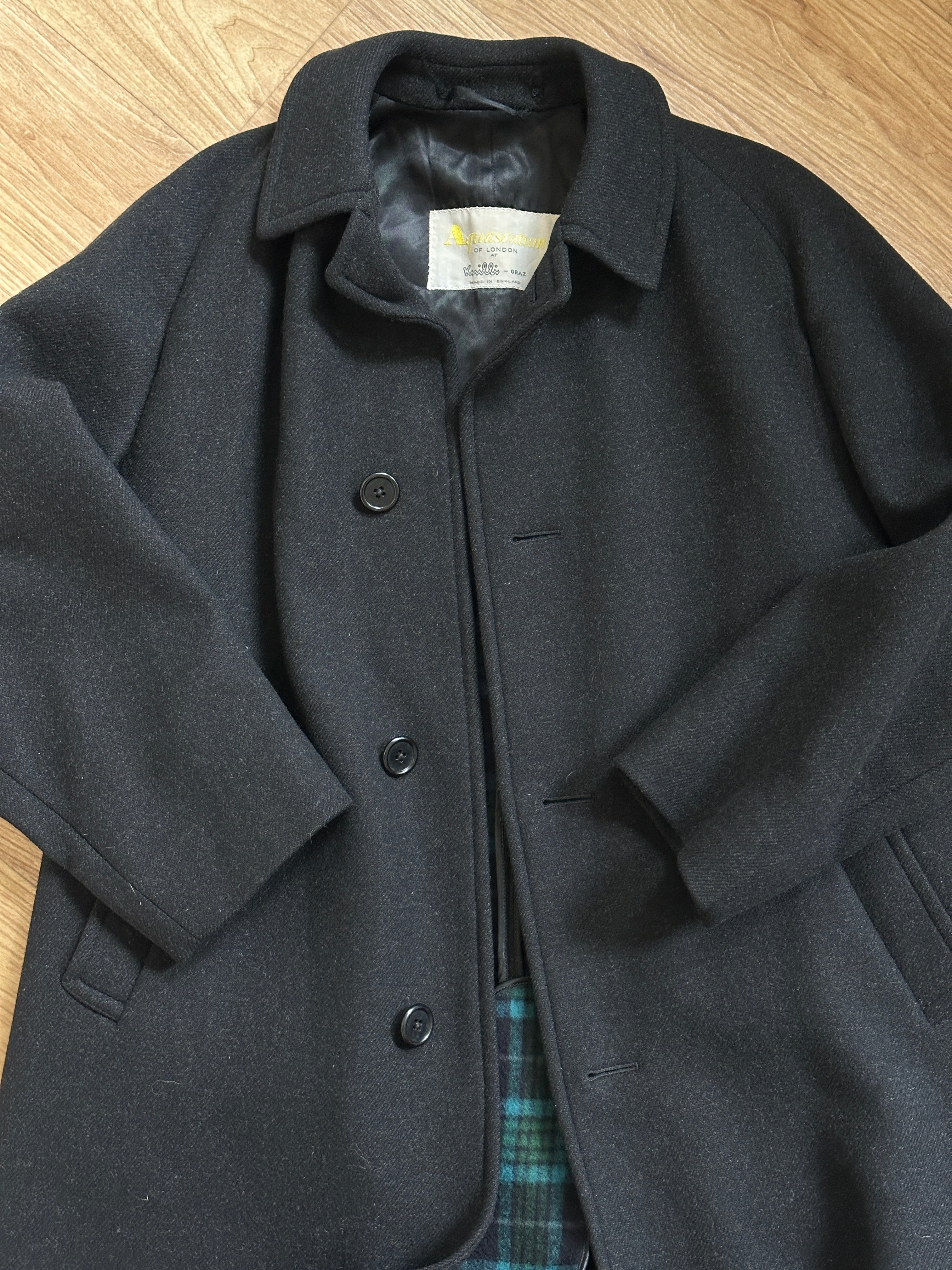 Aquascutum British Coat