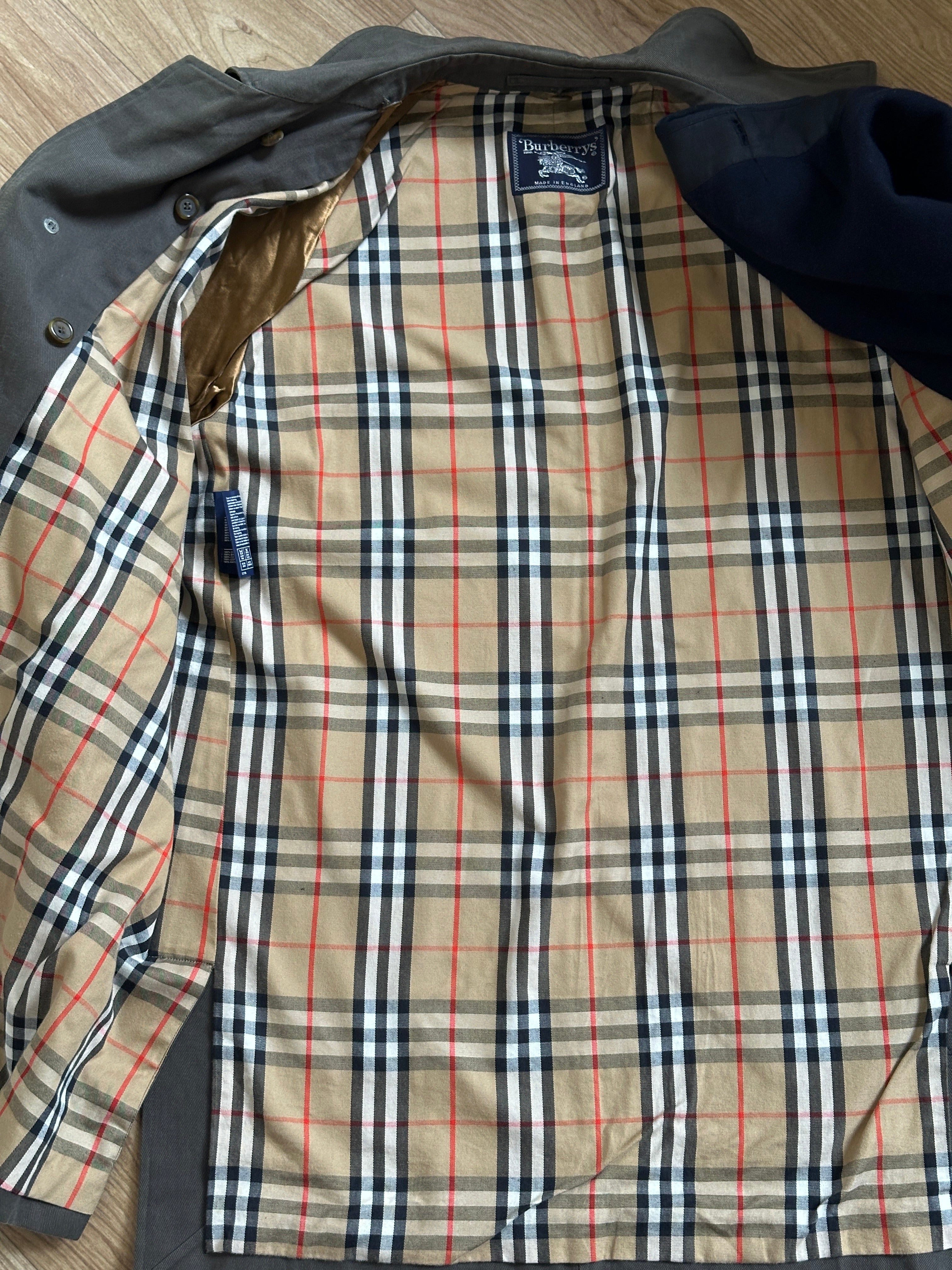 Burberry Olive