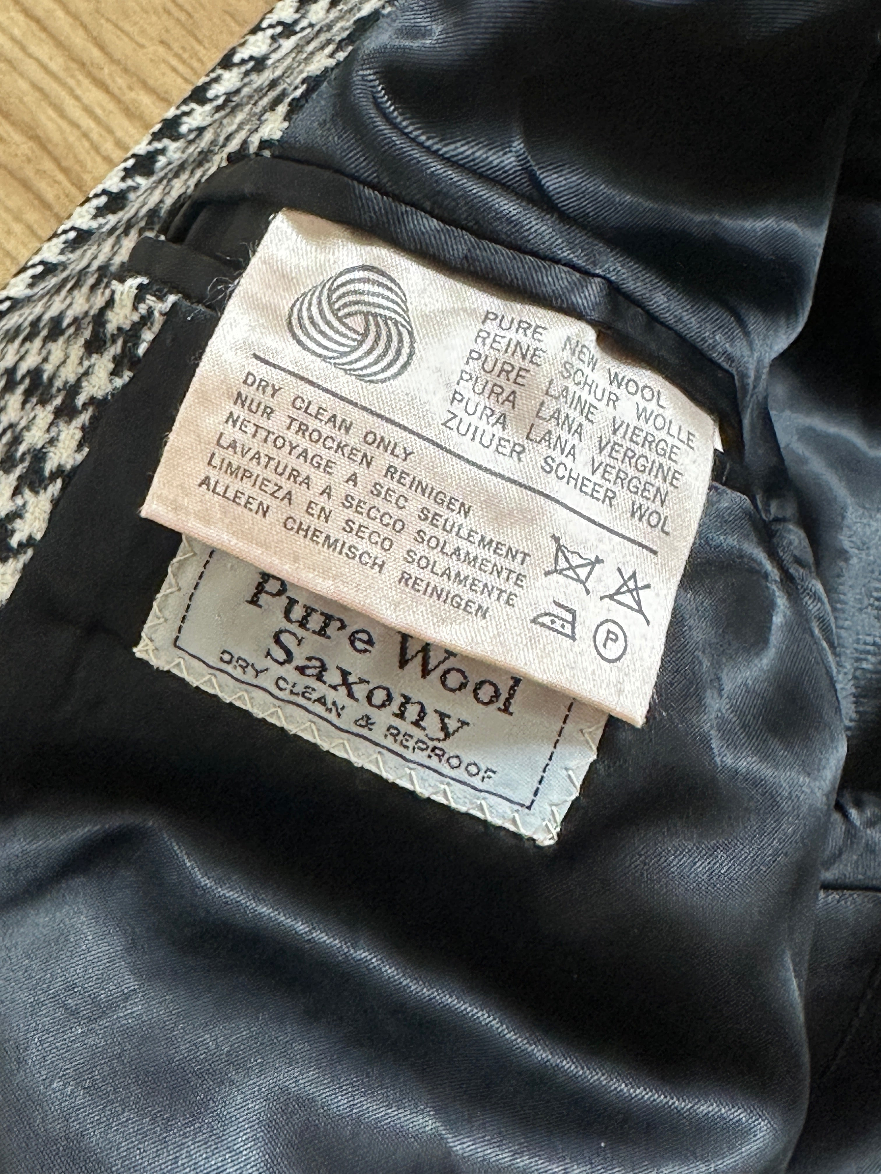 Aquascutum Scacchi Coat