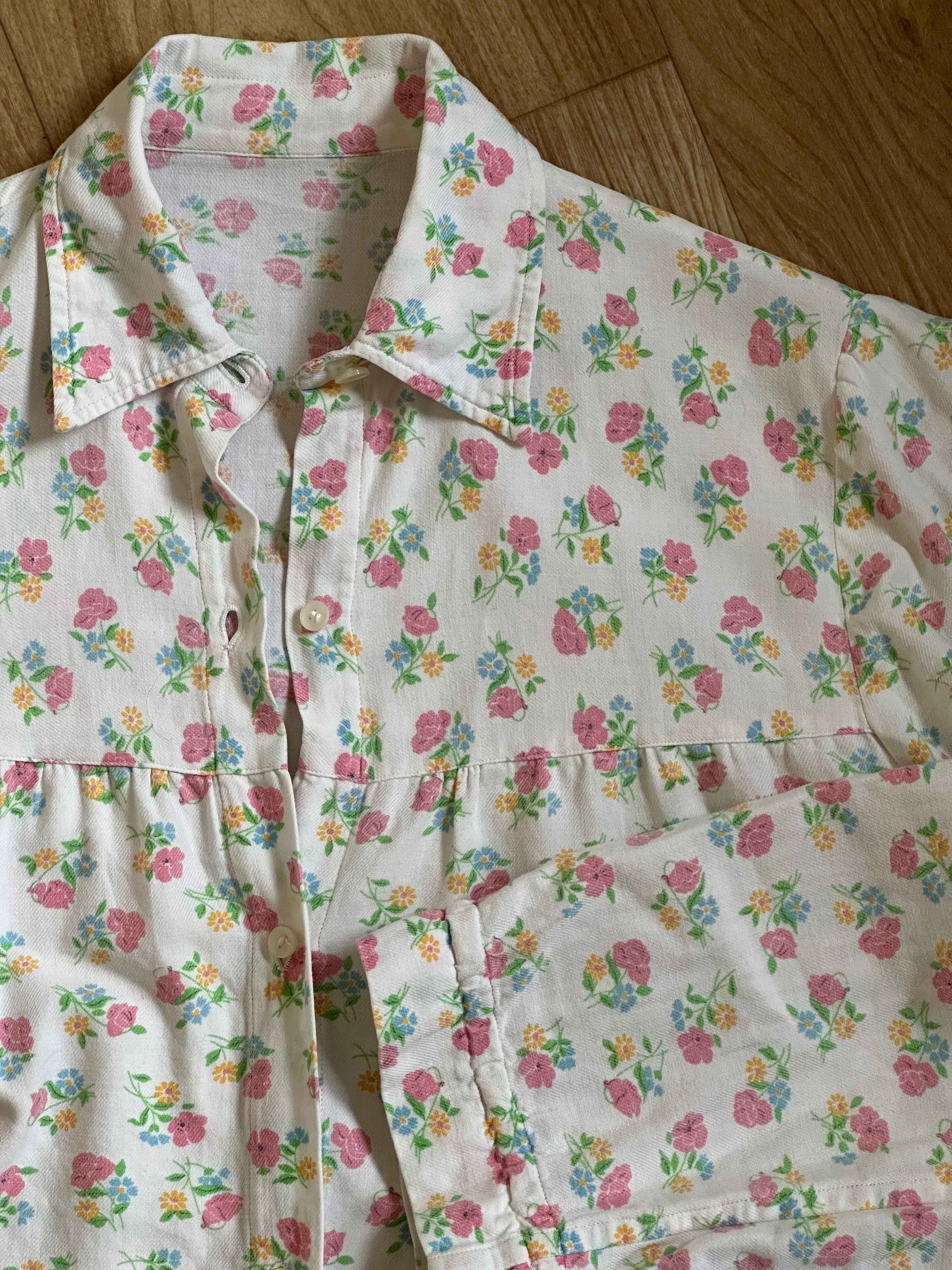 Flowerpower shirt
