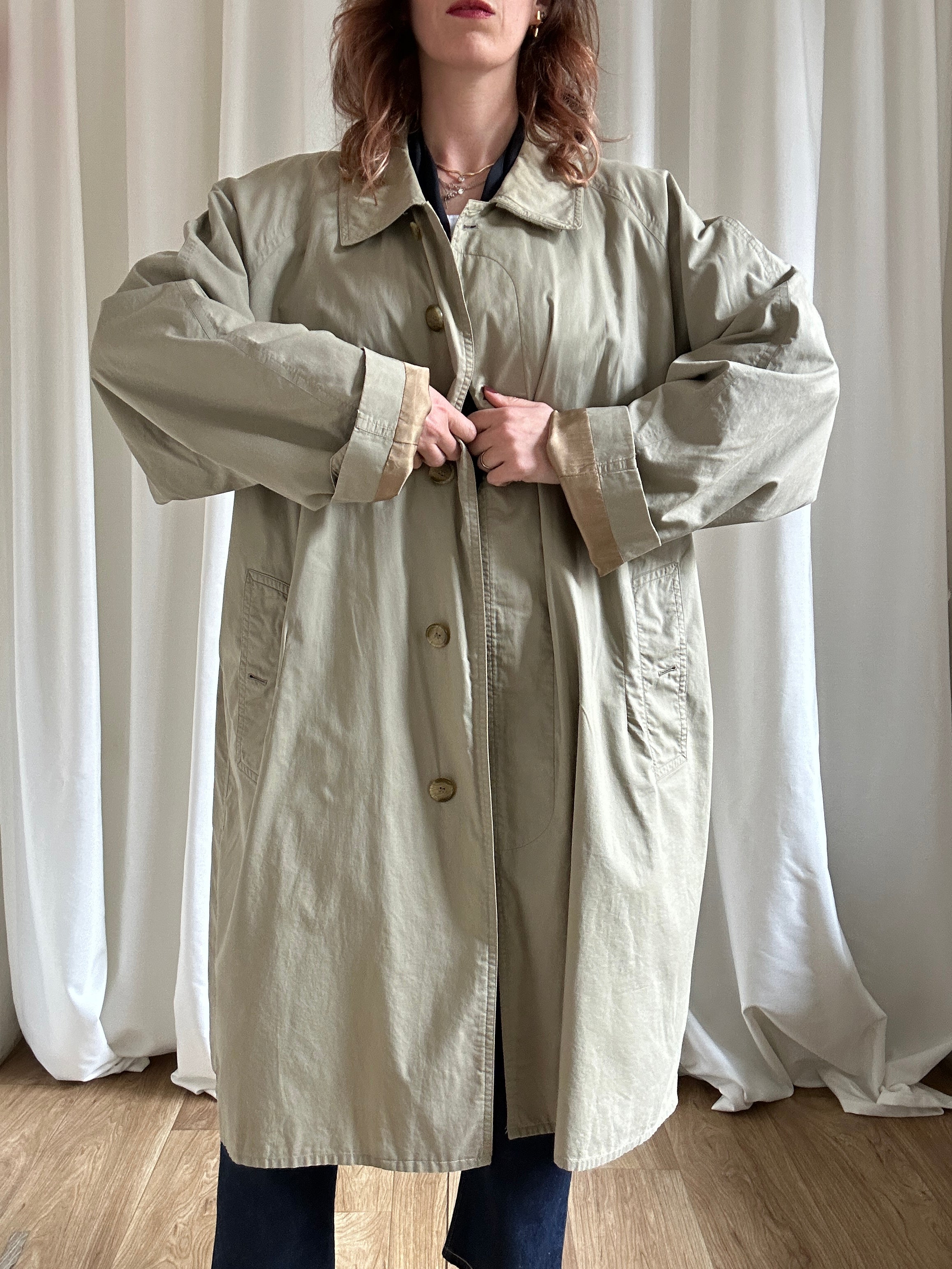 Burberrys Rombo Trench