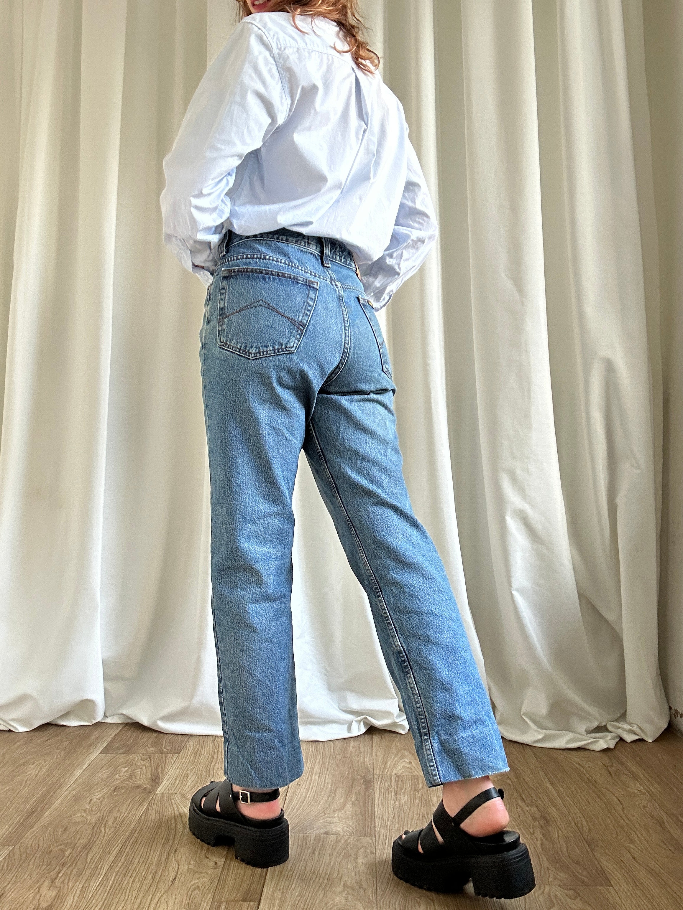 Carrera Mom Jeans
