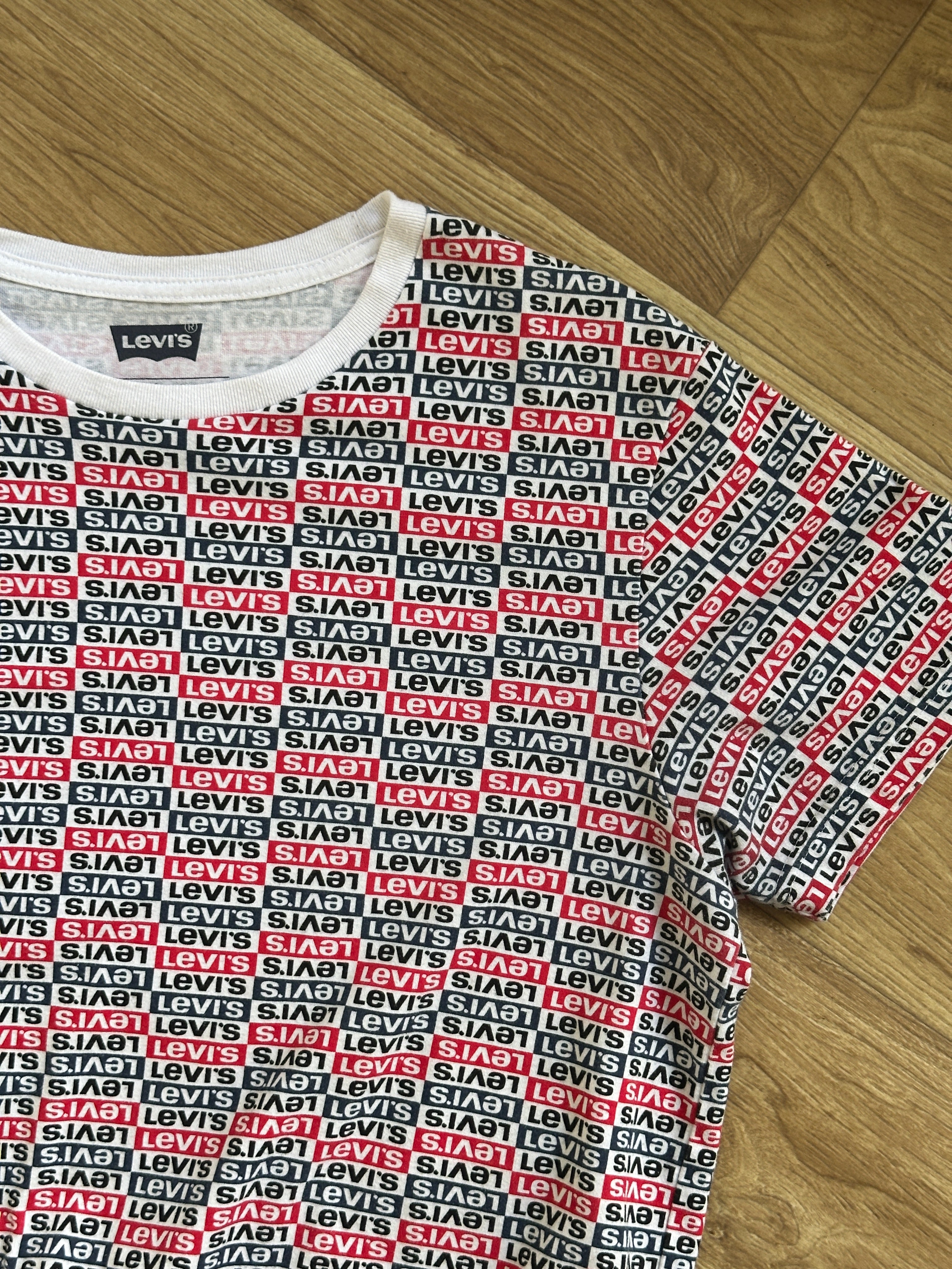 Millevolte Levi's T-Shirt
