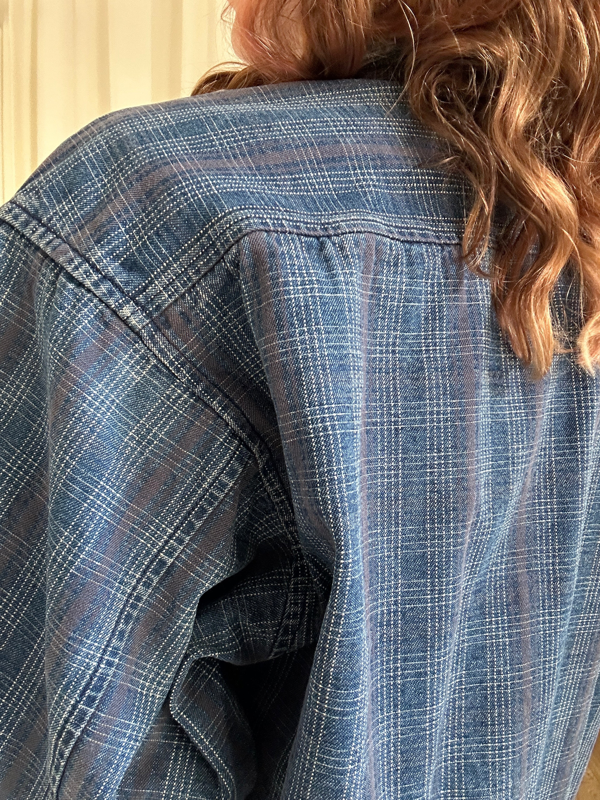 La cool Levi's shirt