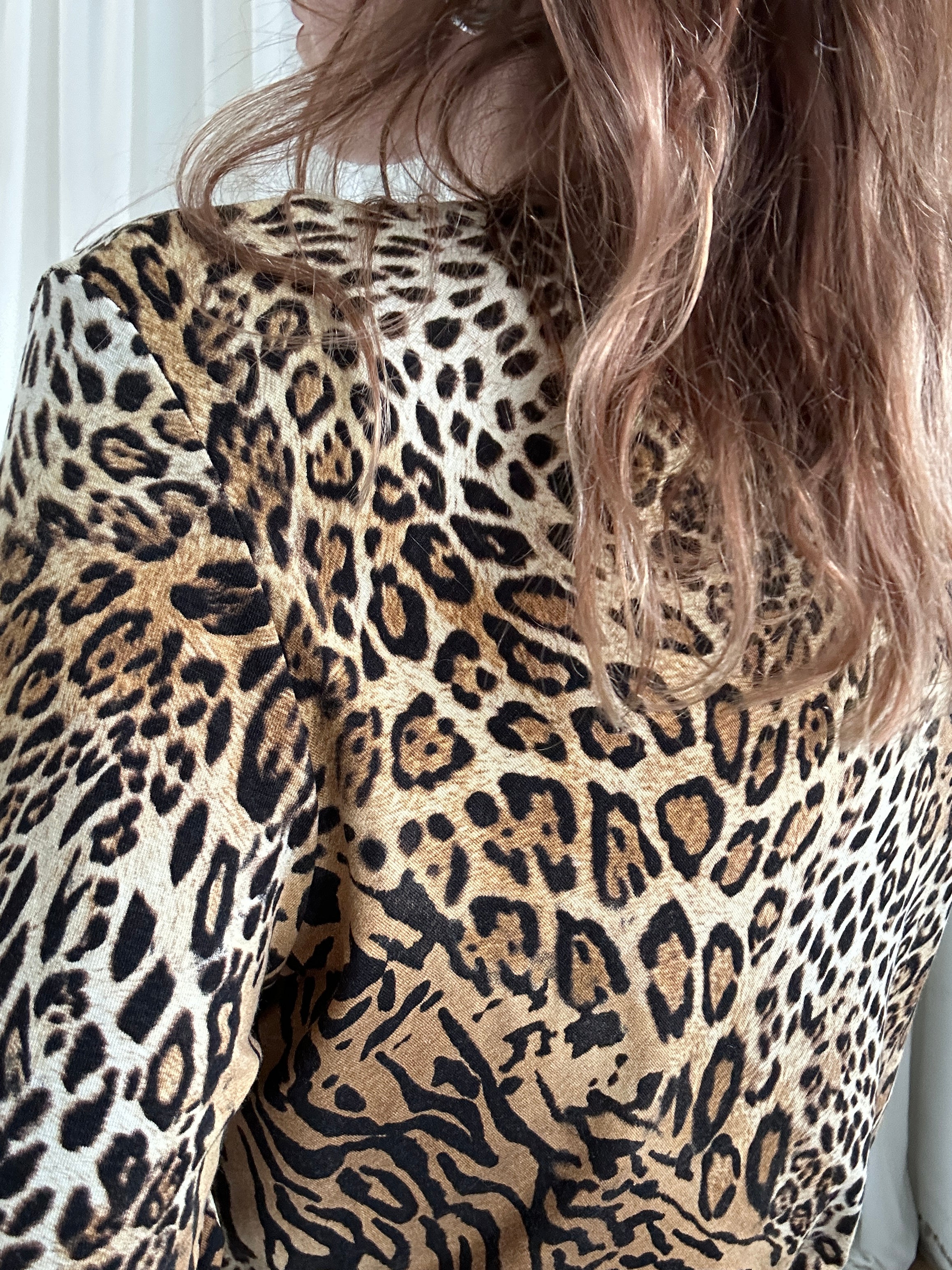 Roarrr top