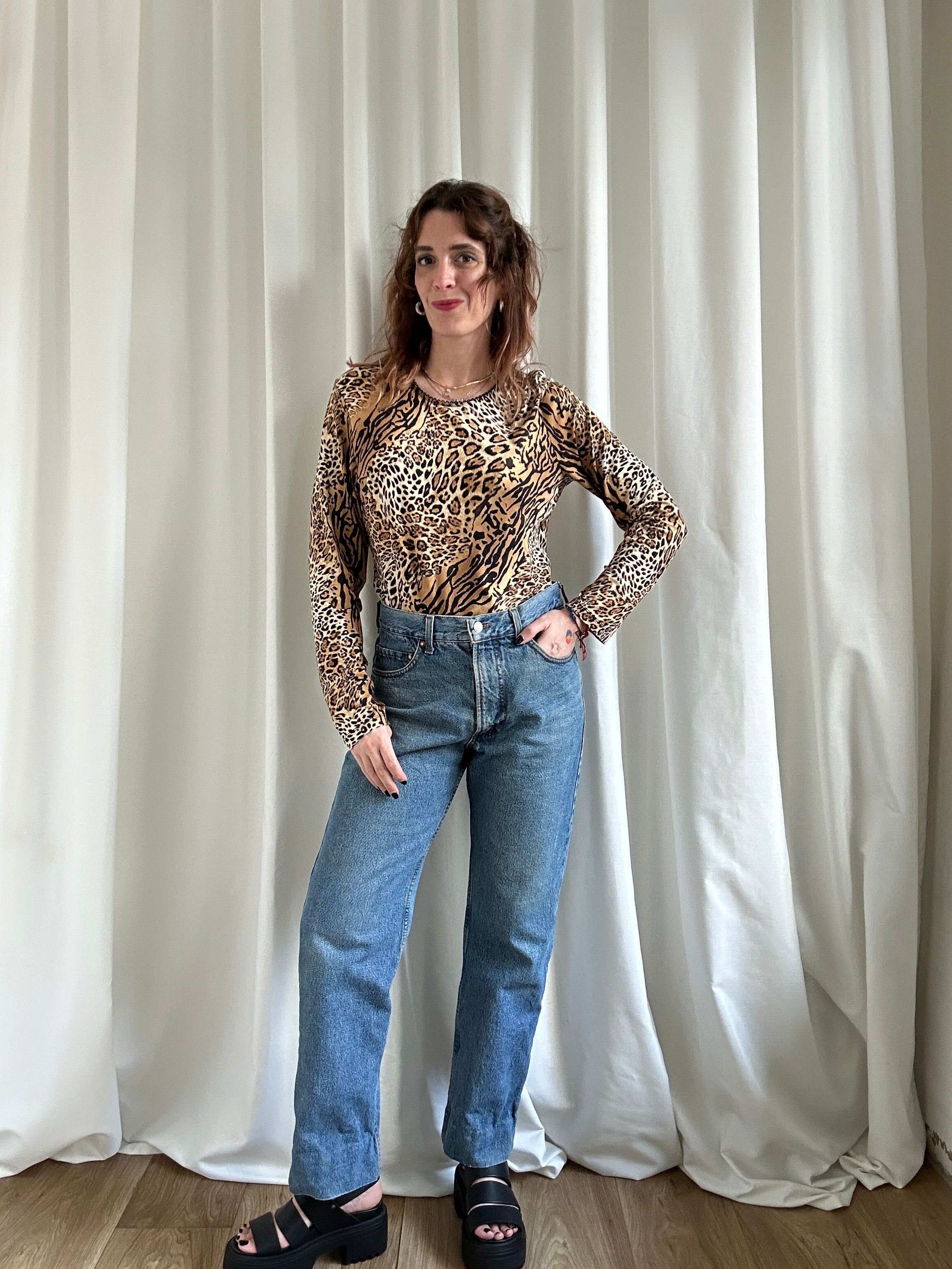 Roarrr top