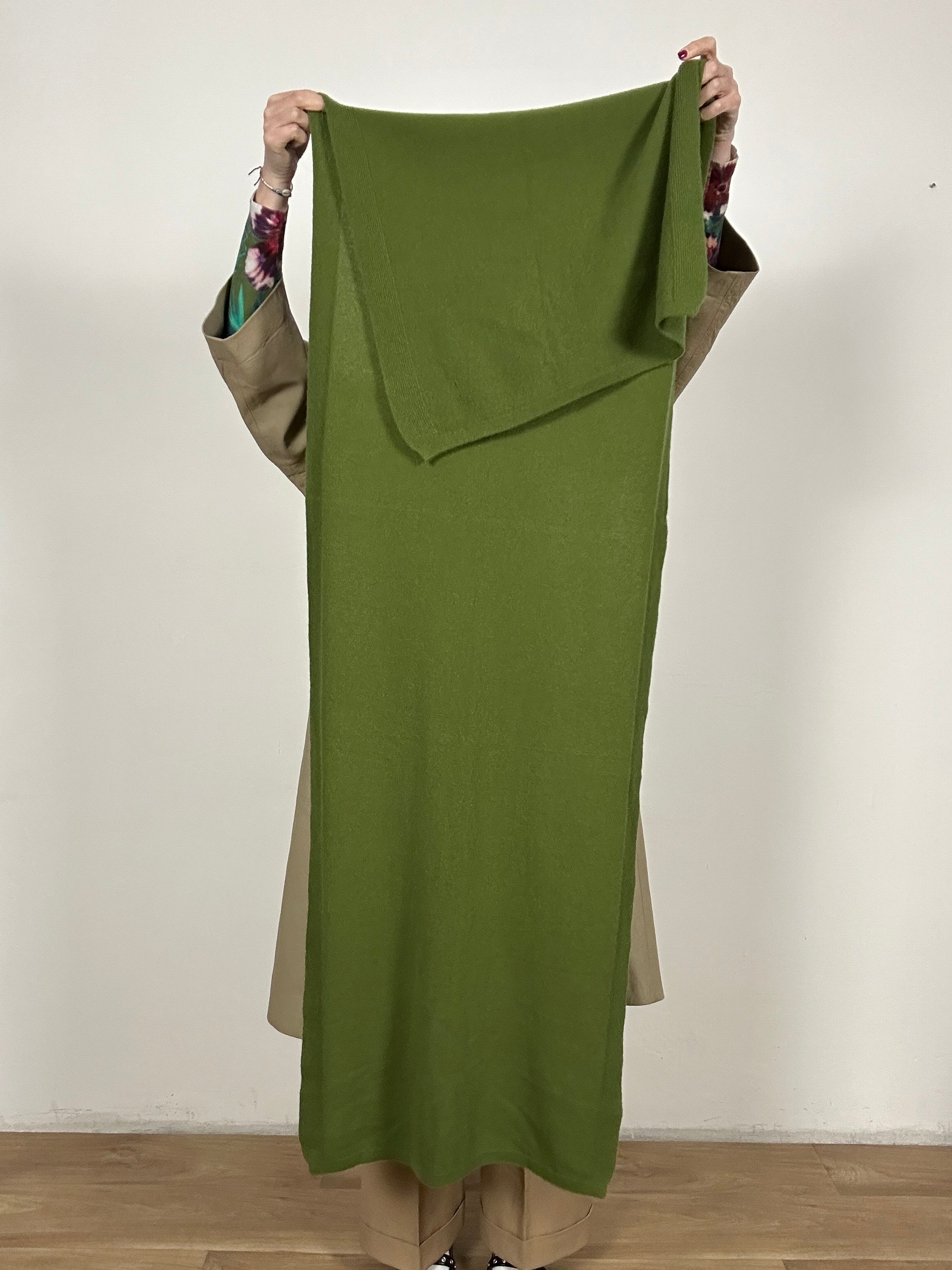 Green soft scarf