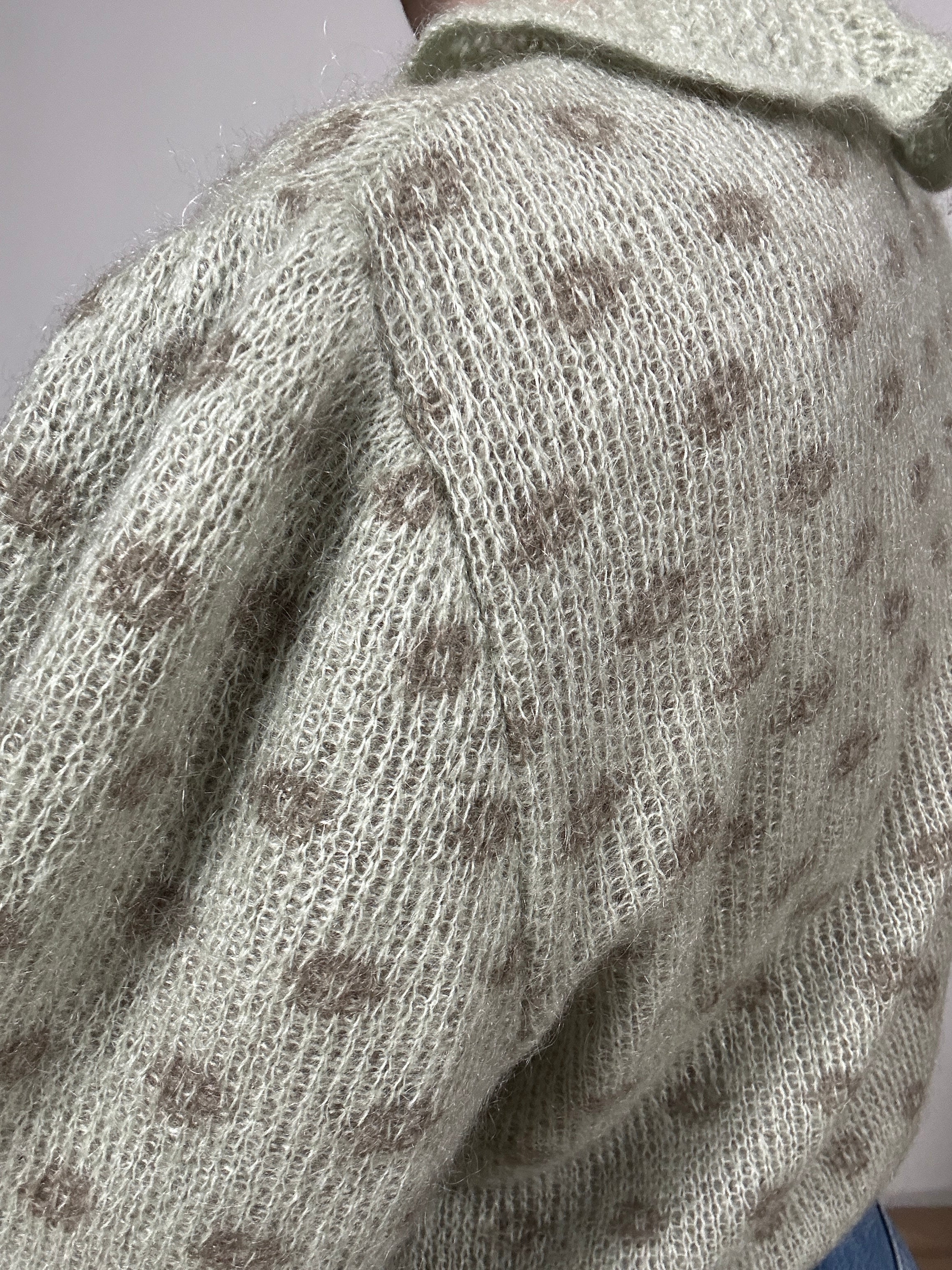 The salvia sweater