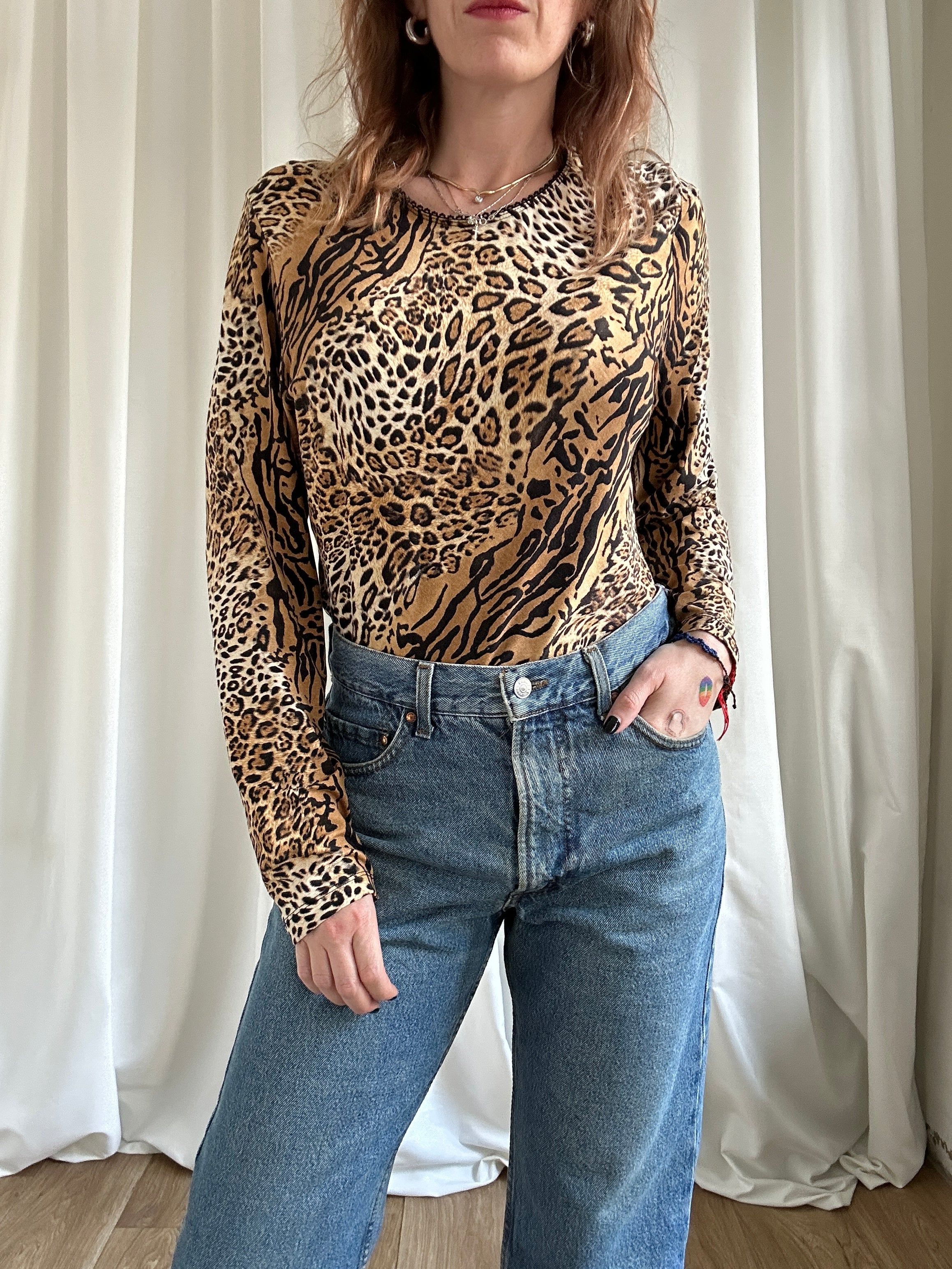 Roarrr top