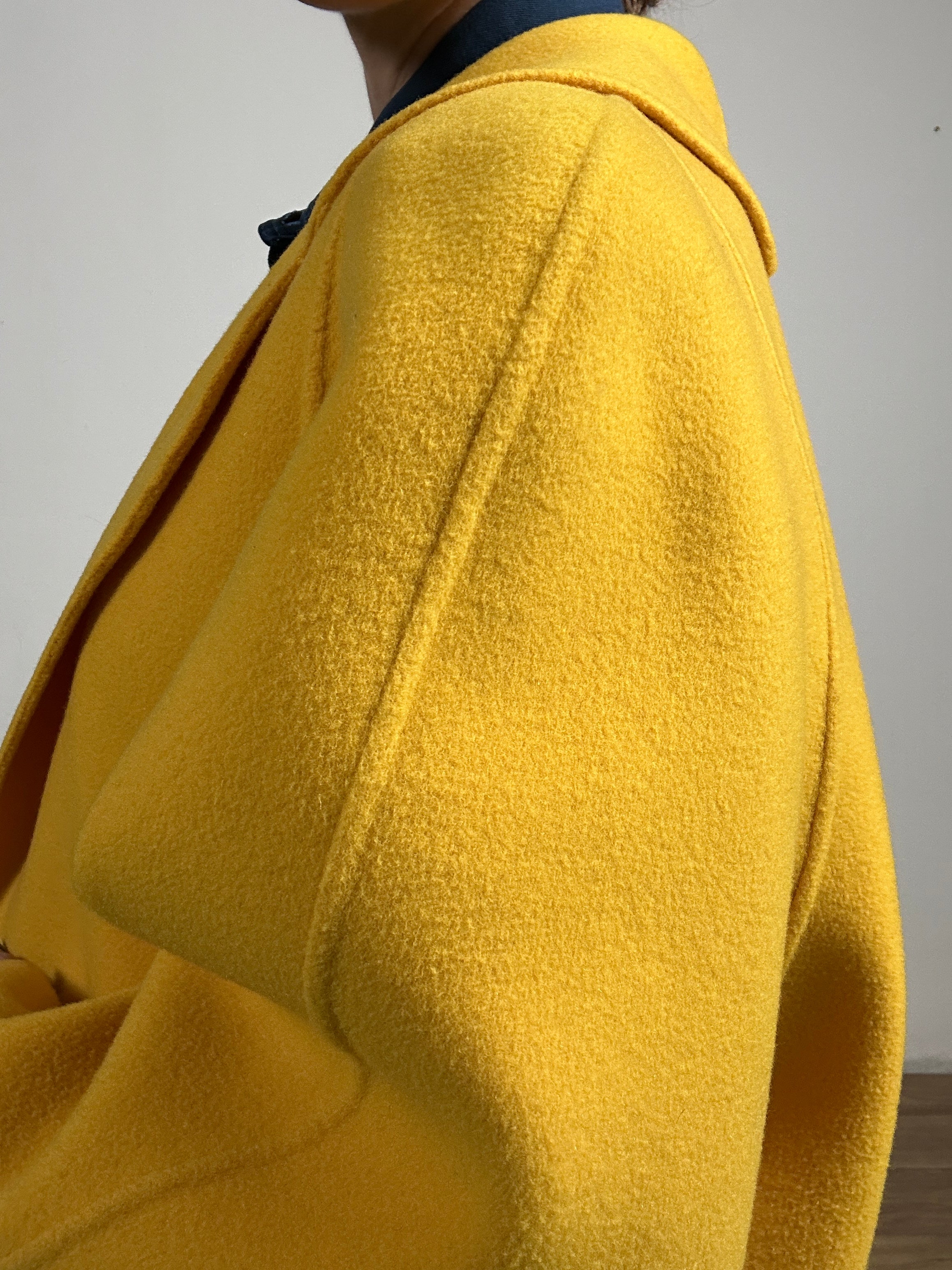 Valentino sole coat