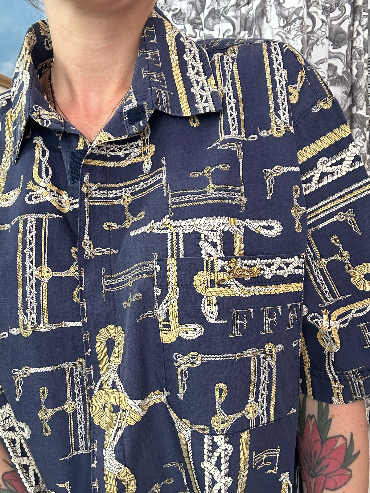 Ferrè stupenda shirt