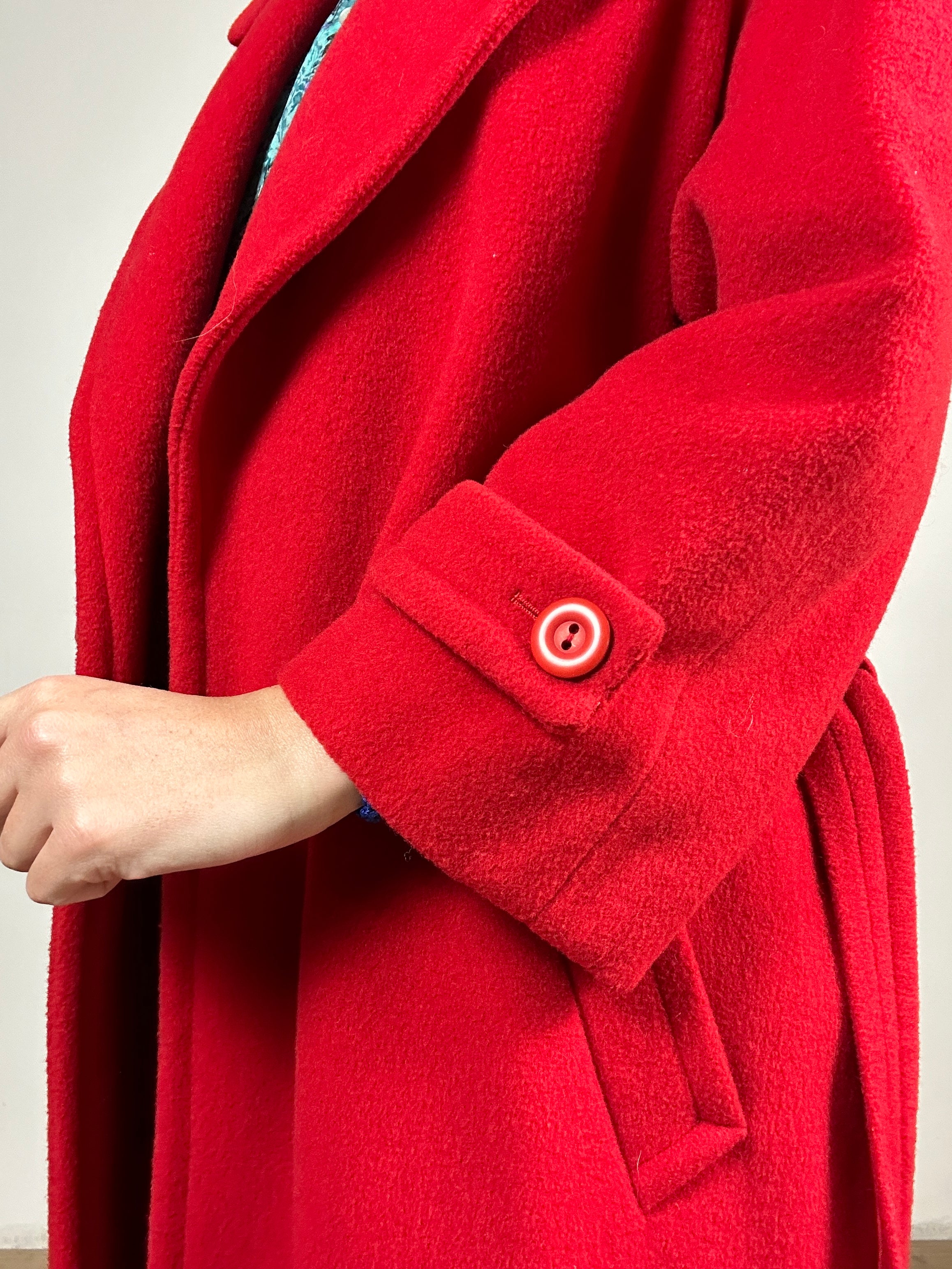 The Cappuccetto rosso coat