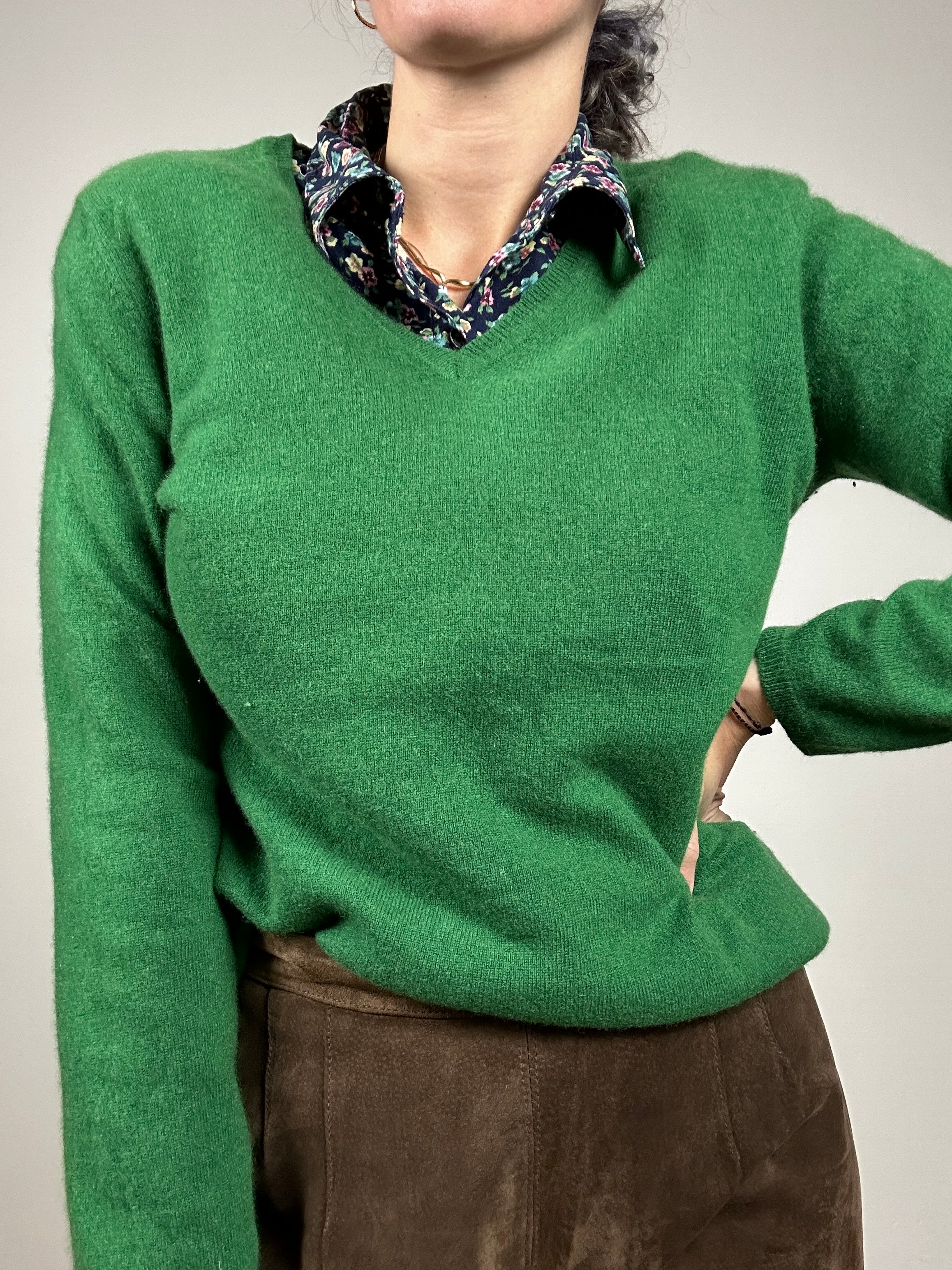 Cashmere green sweater