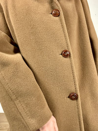 Buttons Valentino coat