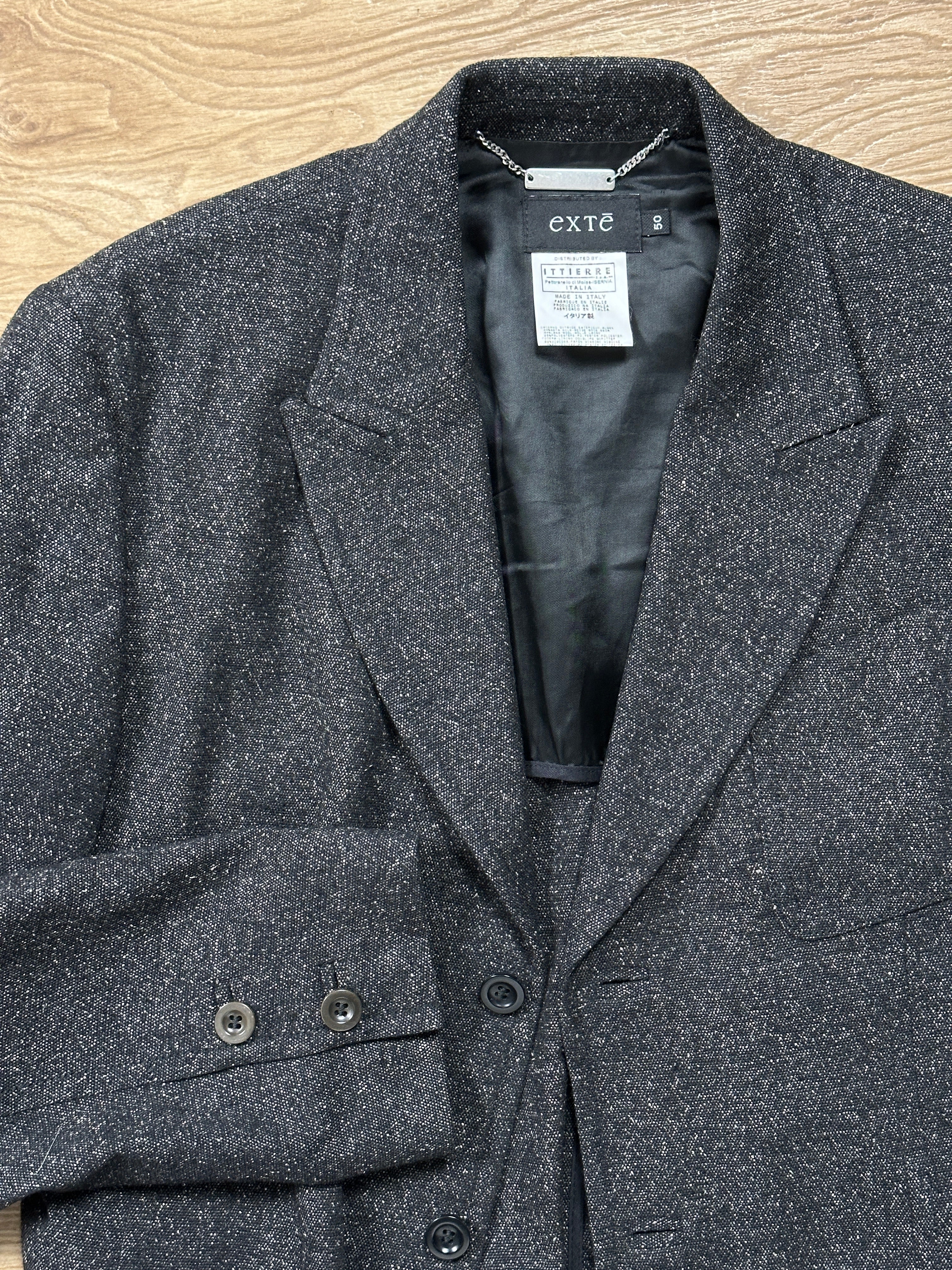 The eXtè grey blazer