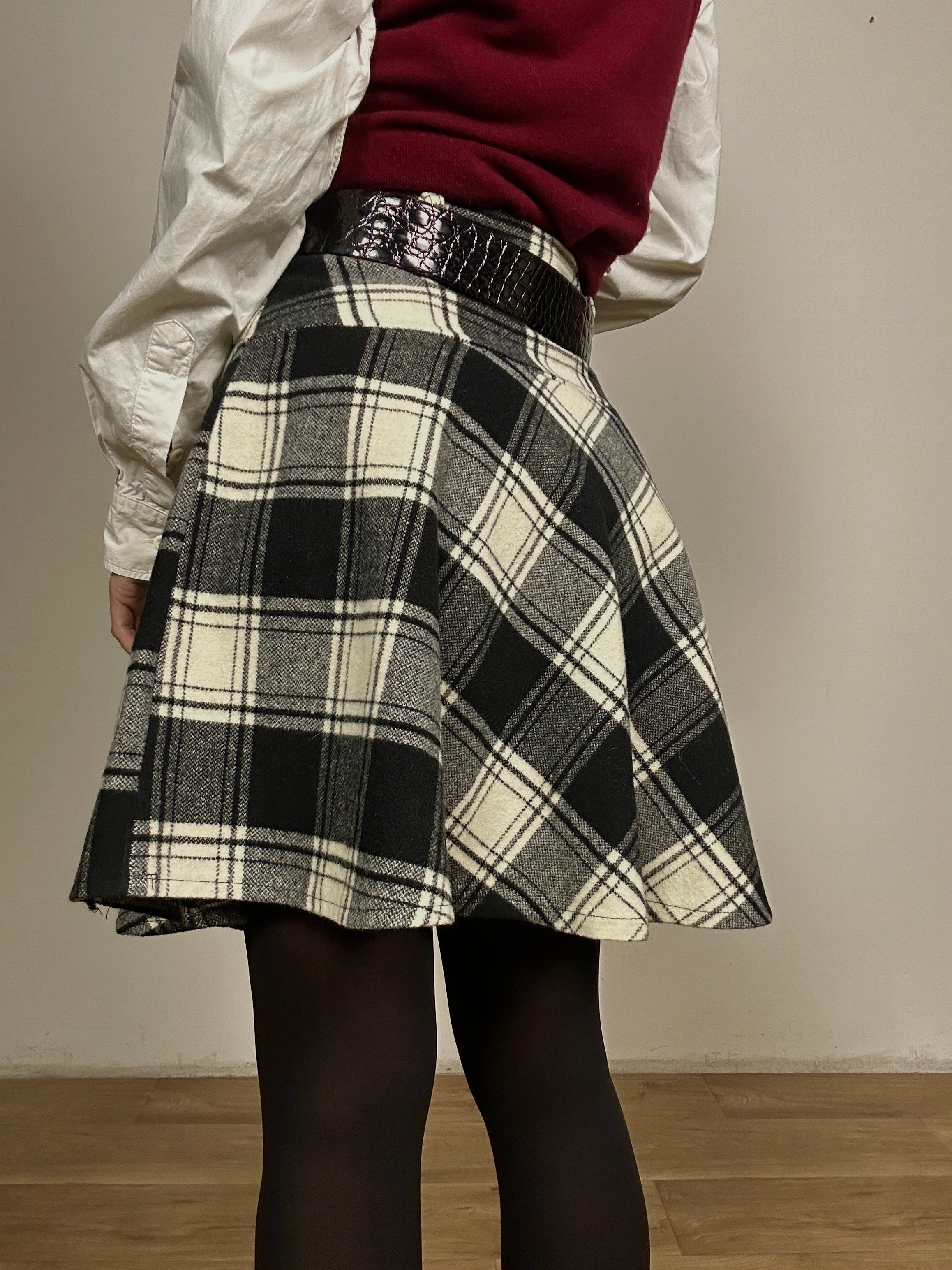 Y2K tartan skirt