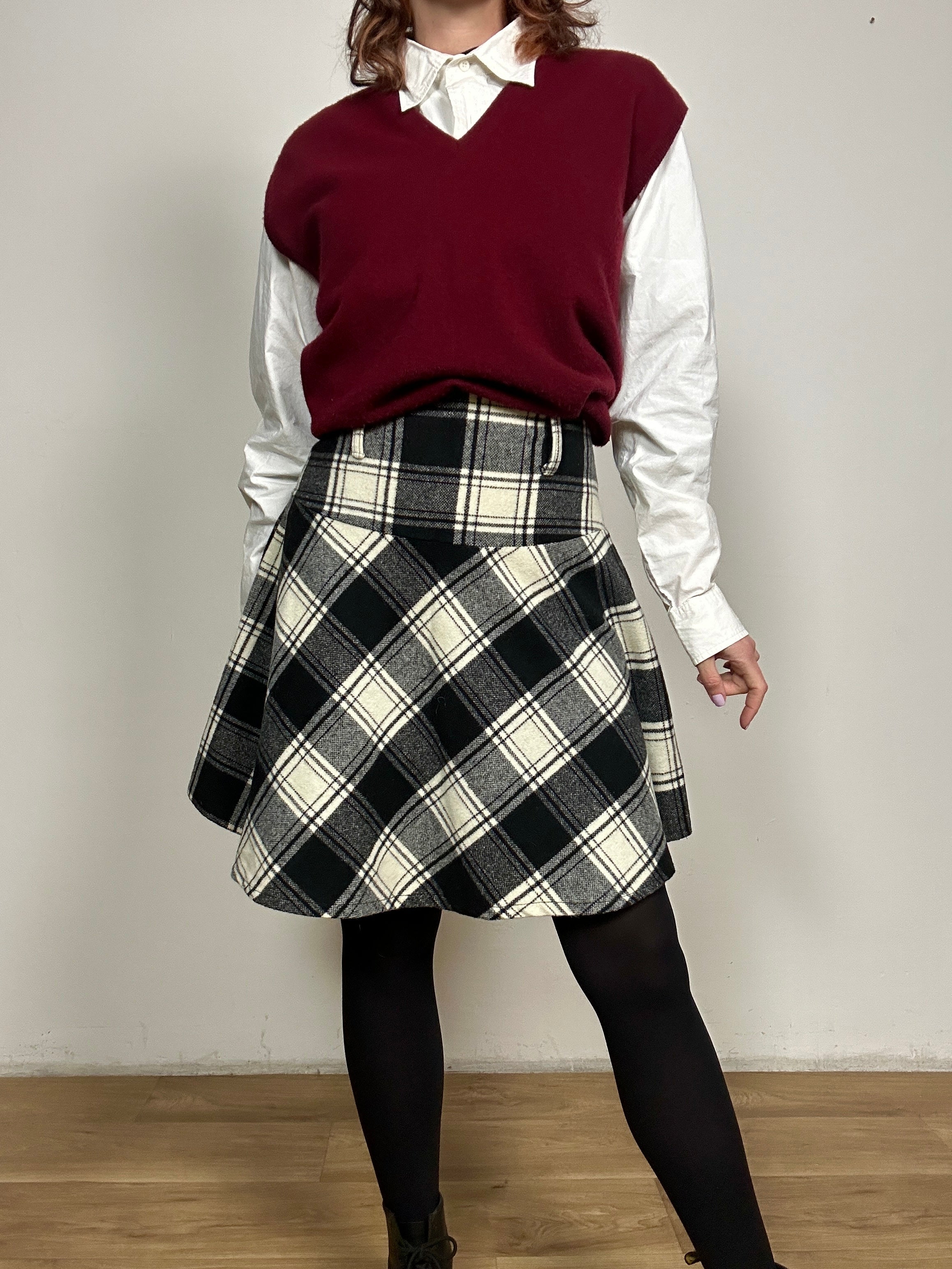 Y2K tartan skirt