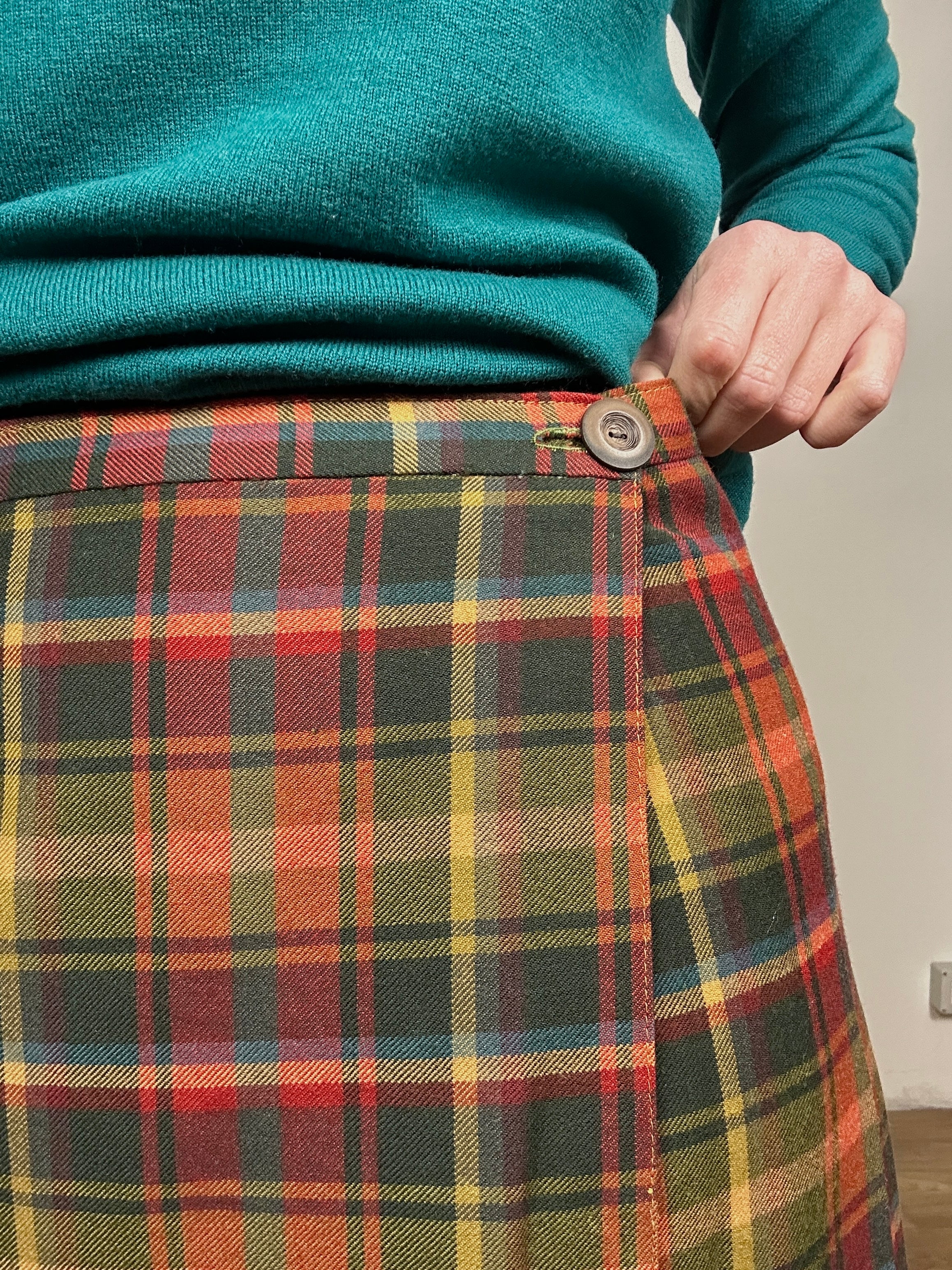 Hot grandma tartan skirt