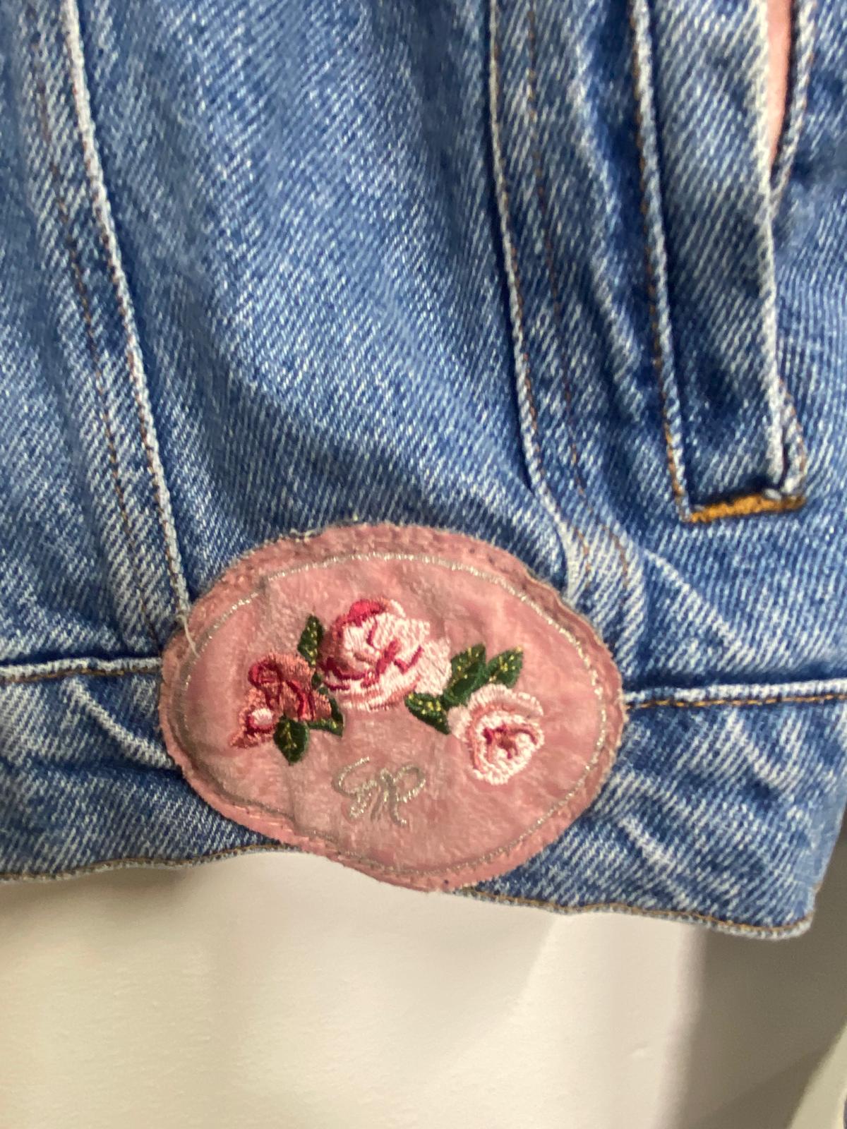 Rosa flowers jacket