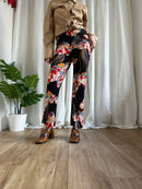 Flower flair pants