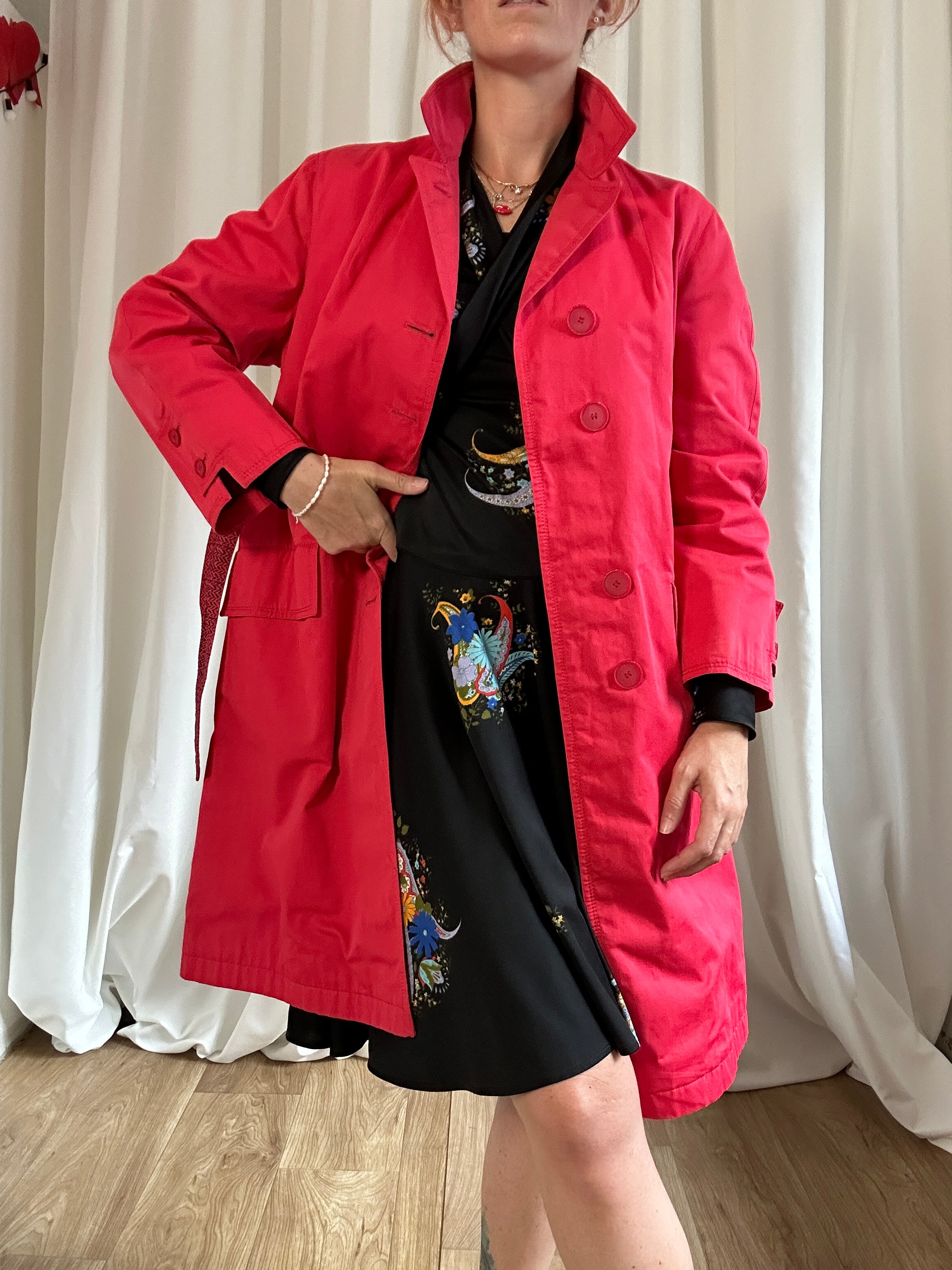 Cappuccetto rosso trench