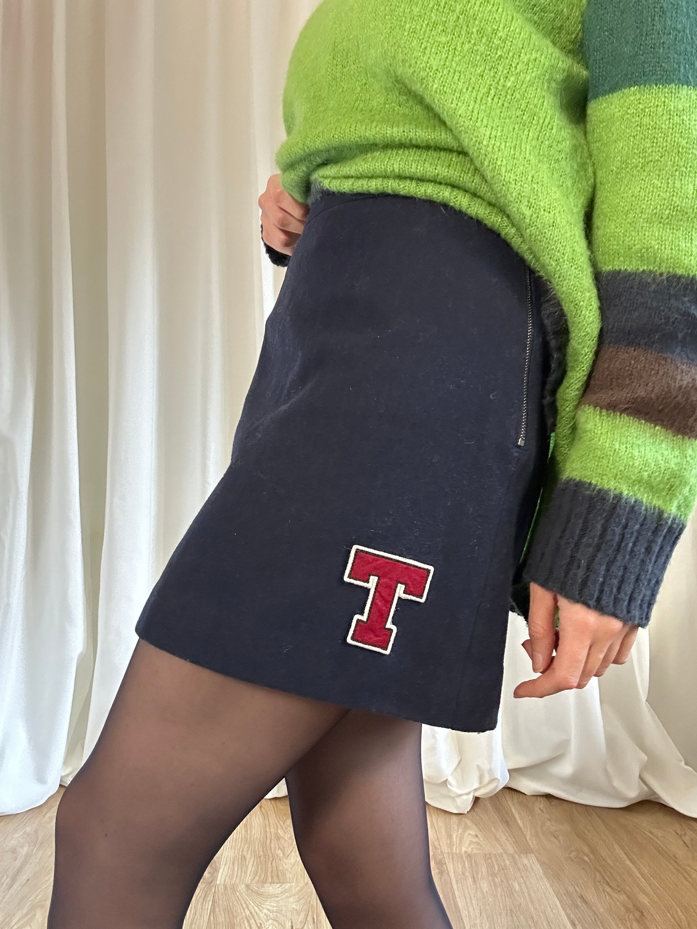 Tommy y2k miniskirt