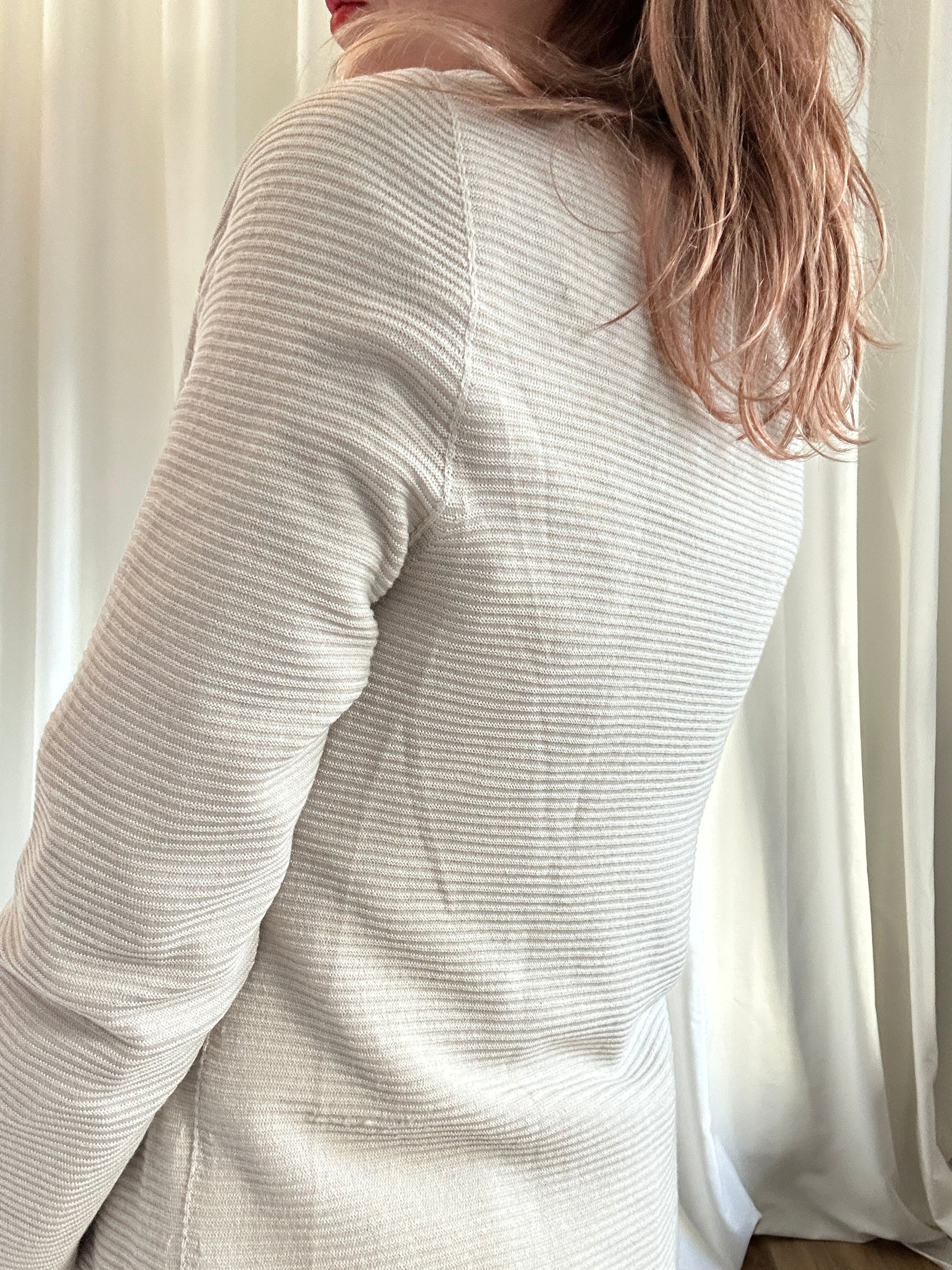 Long Sleeve sweater