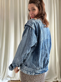 Grease jacket