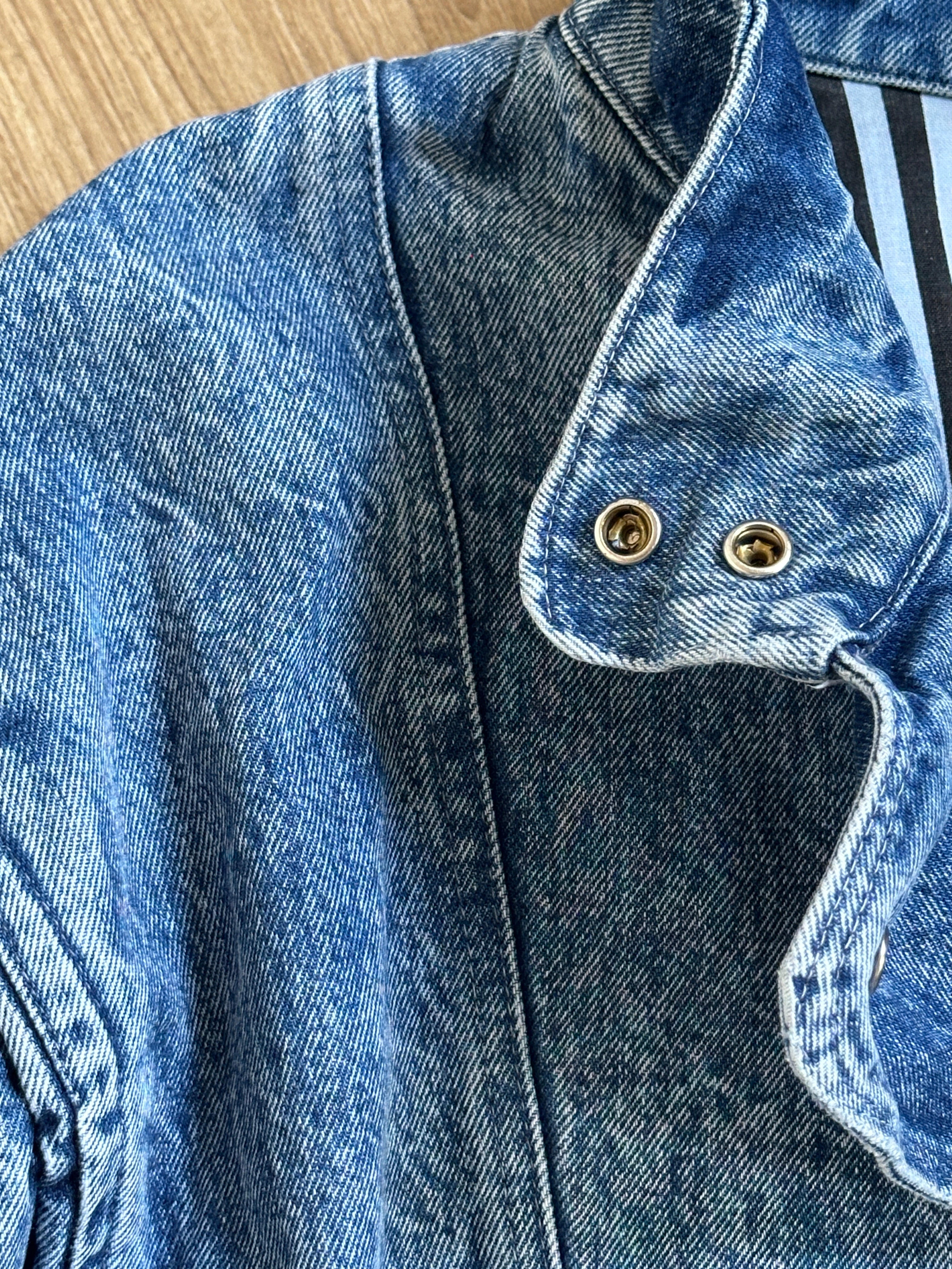 Grease jacket