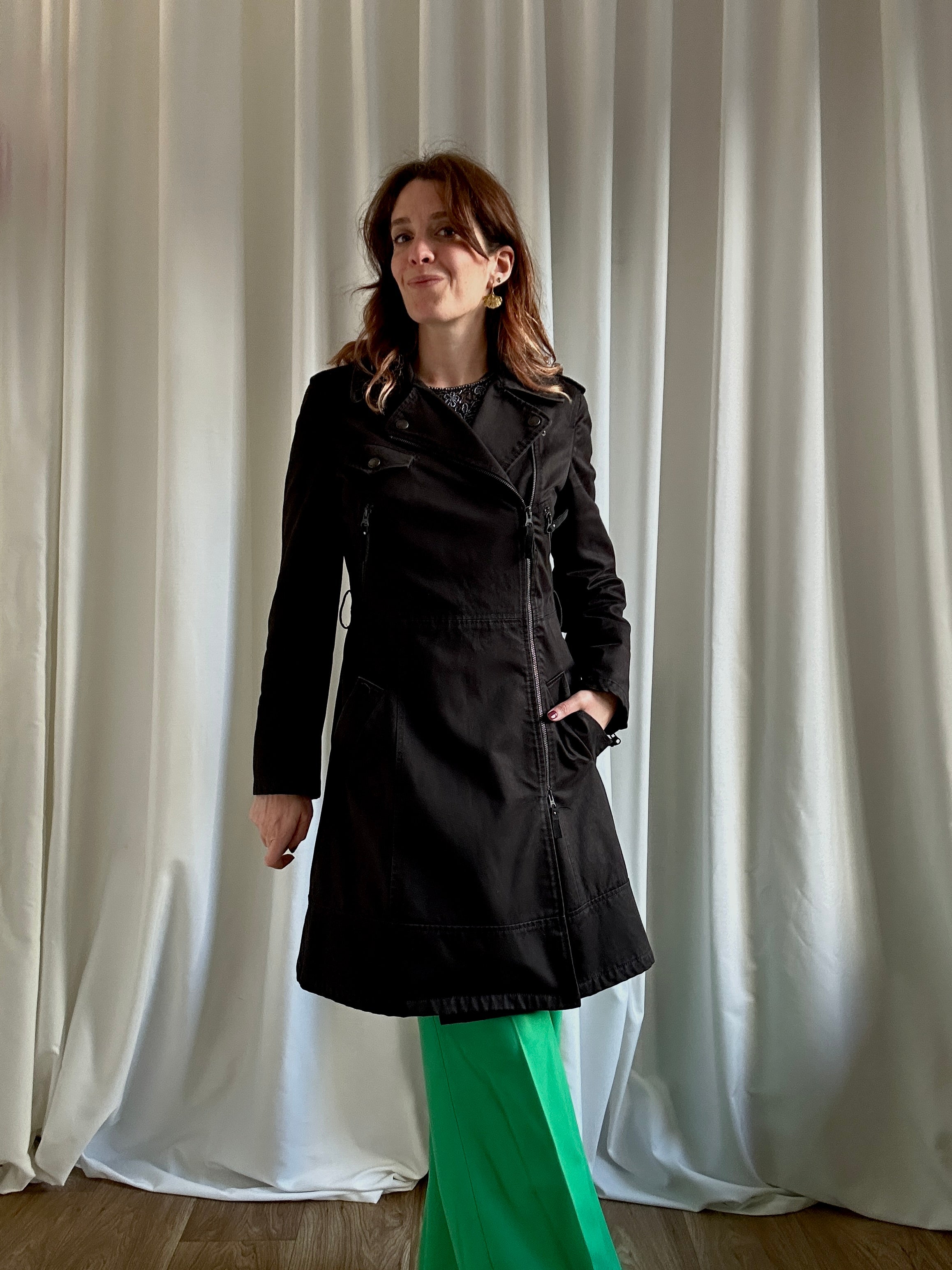 Moschino Nero Trench