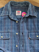 La cool Levi's shirt