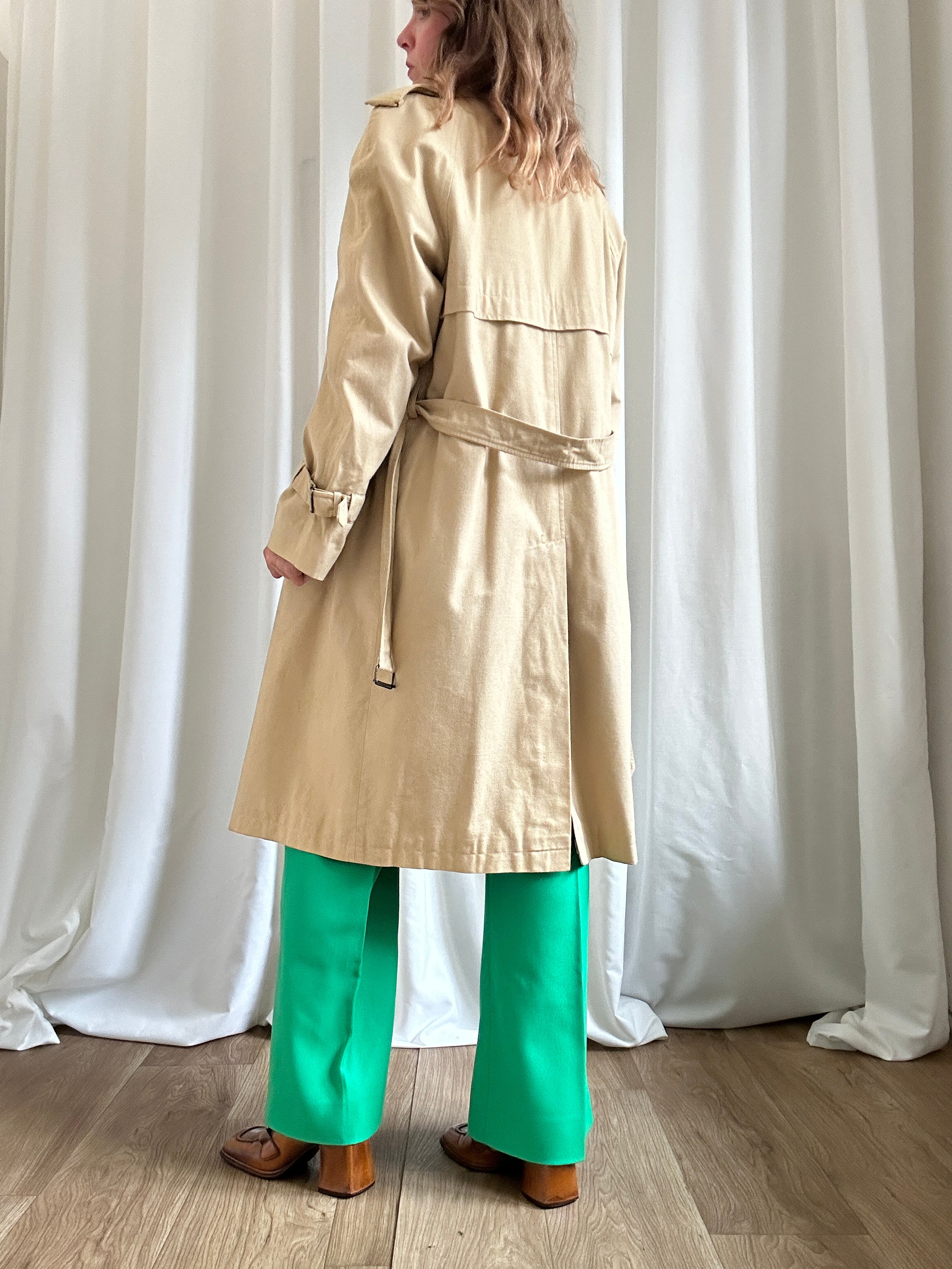 Detective Trench