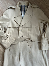 Detective Trench