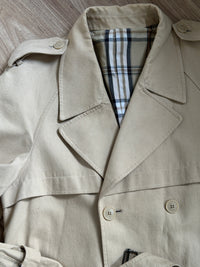 Detective Trench