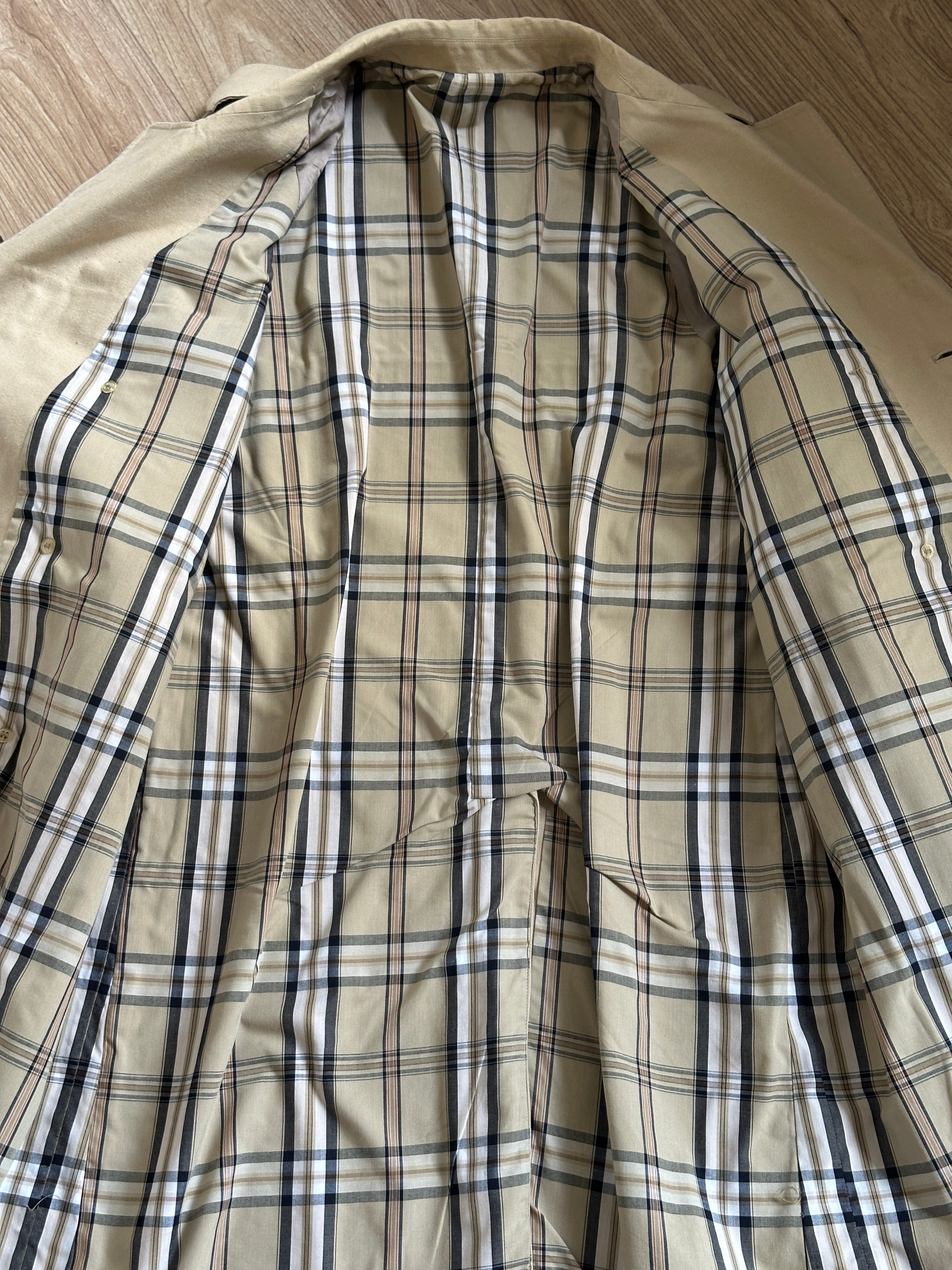 Detective Trench