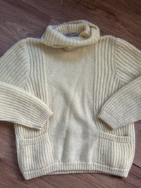 Ovetto Sweater