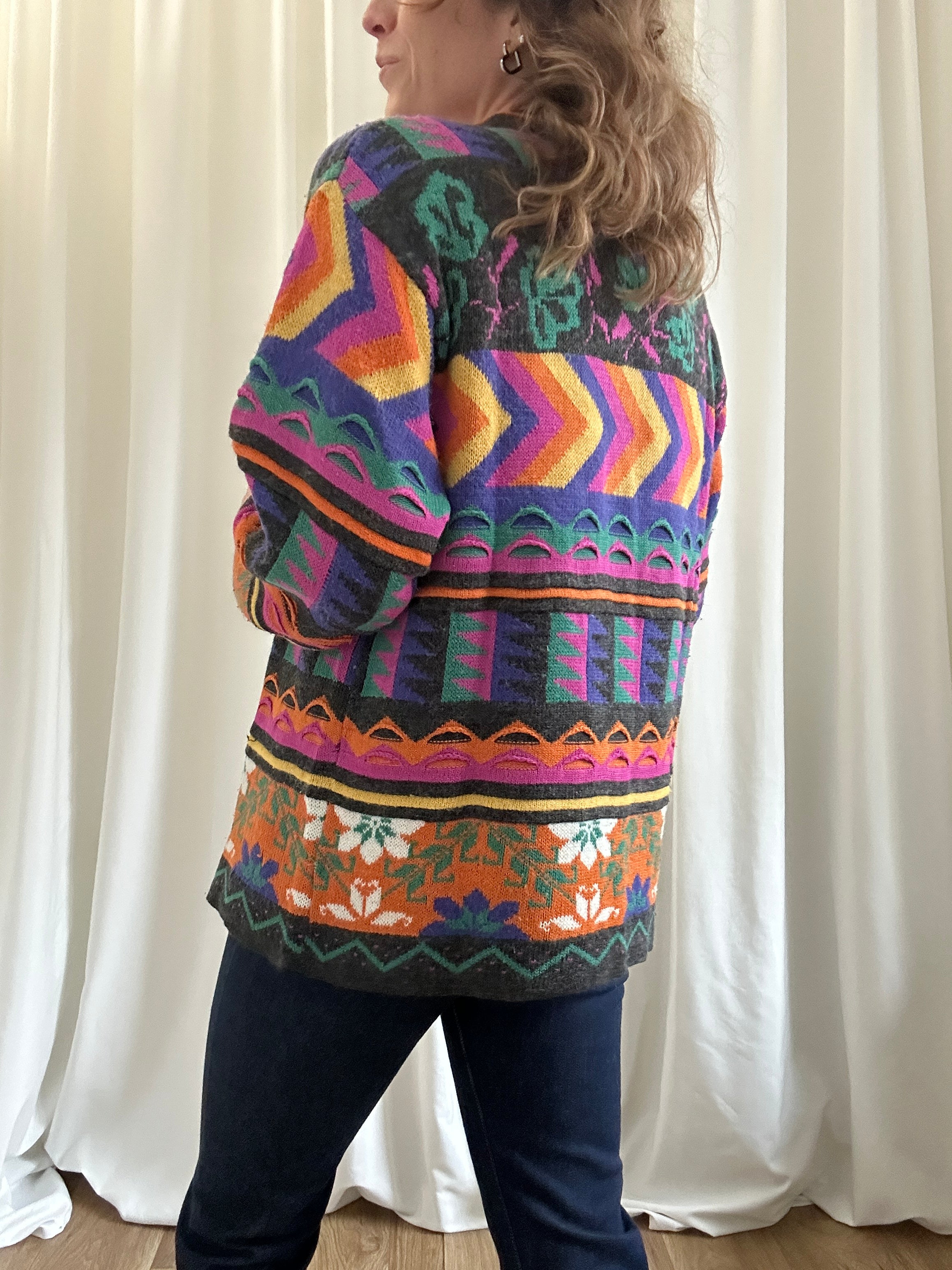 Super Color Sweater