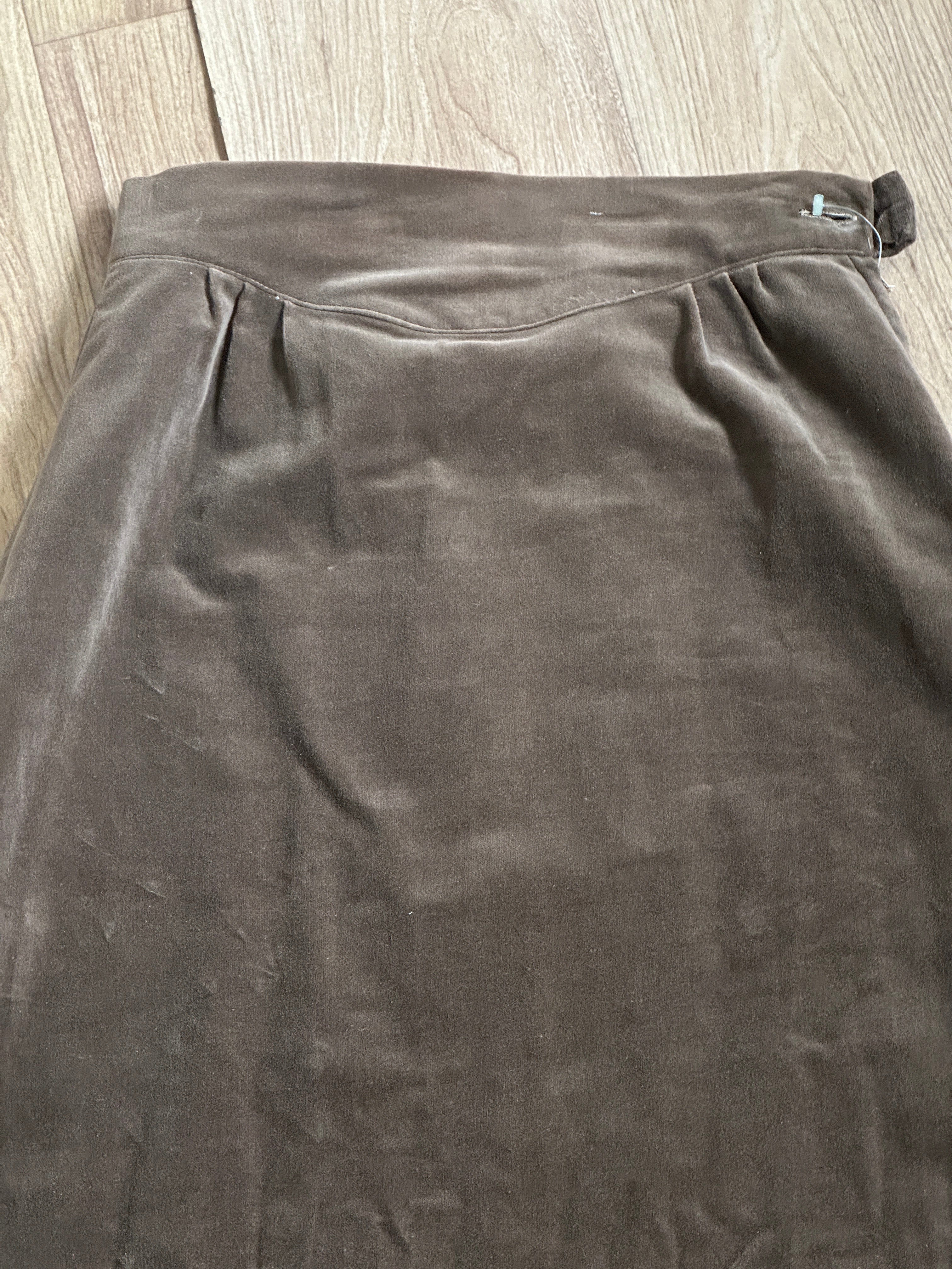 Vellutone Skirt