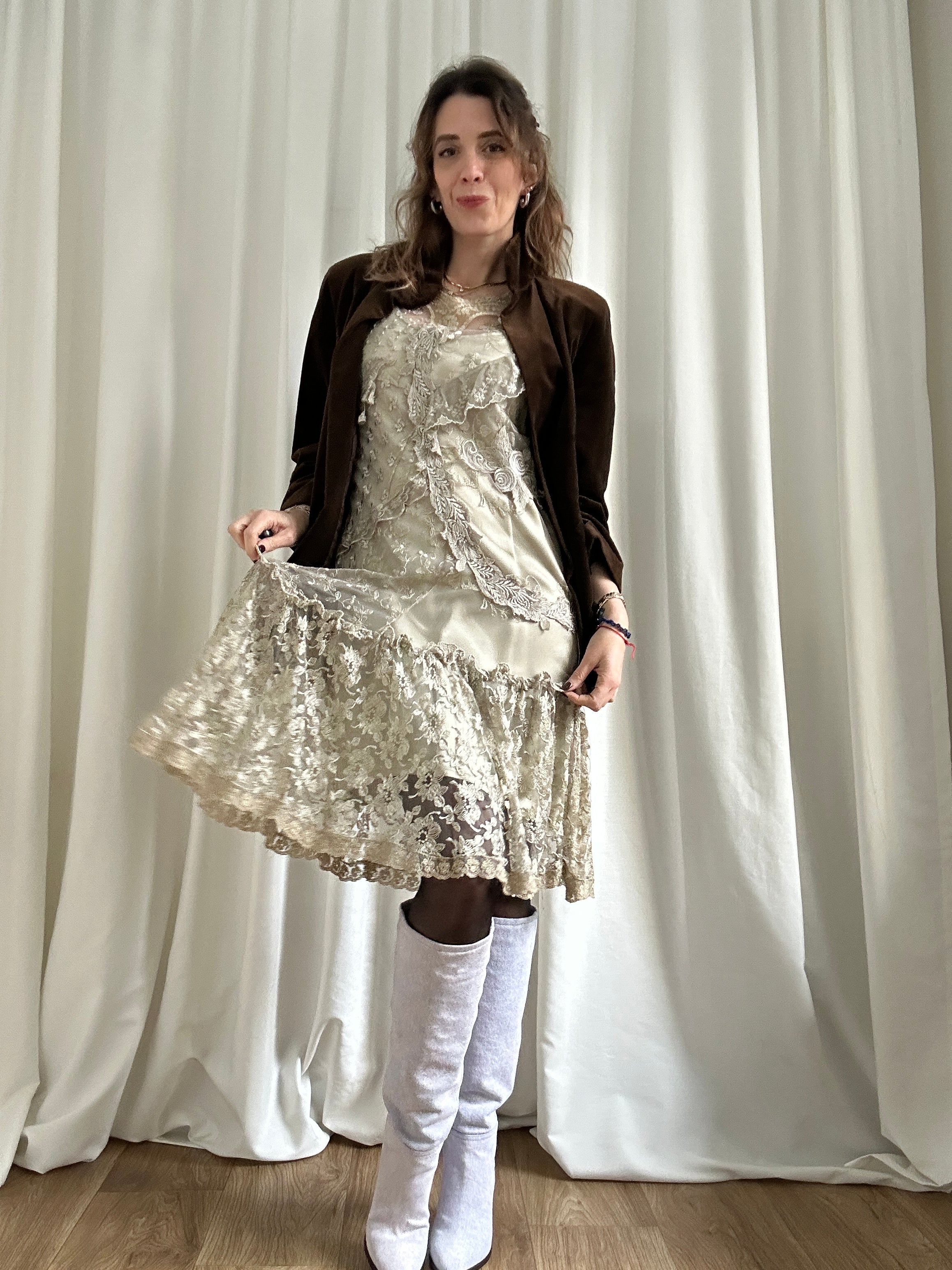 Sabbia di Pizzo Dress