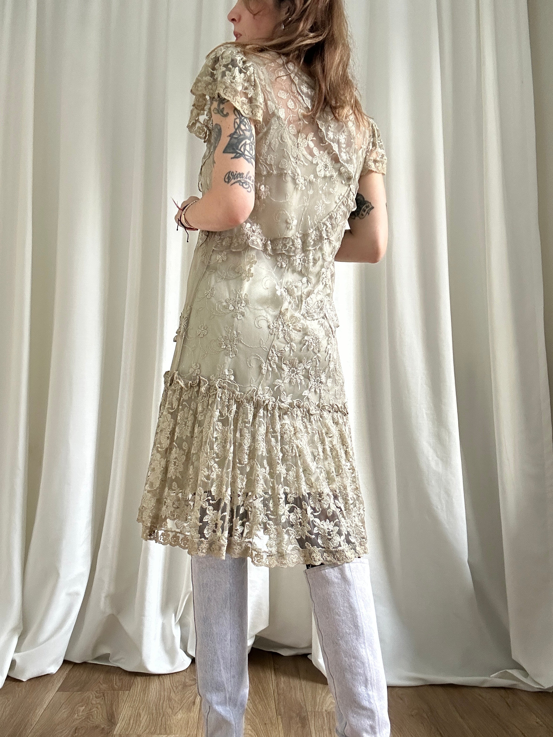 Sabbia di Pizzo Dress